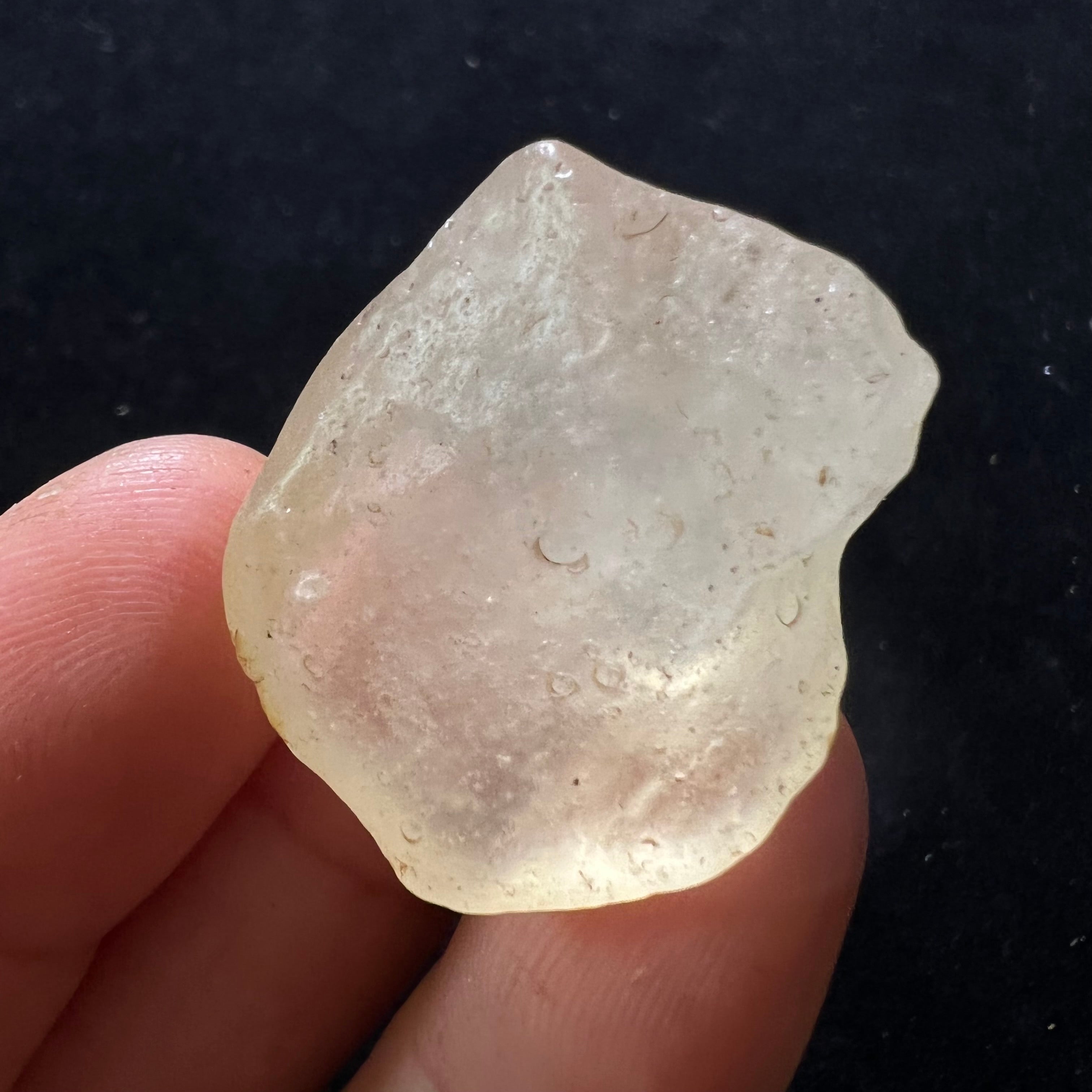 Libyan Desert Glass - 048
