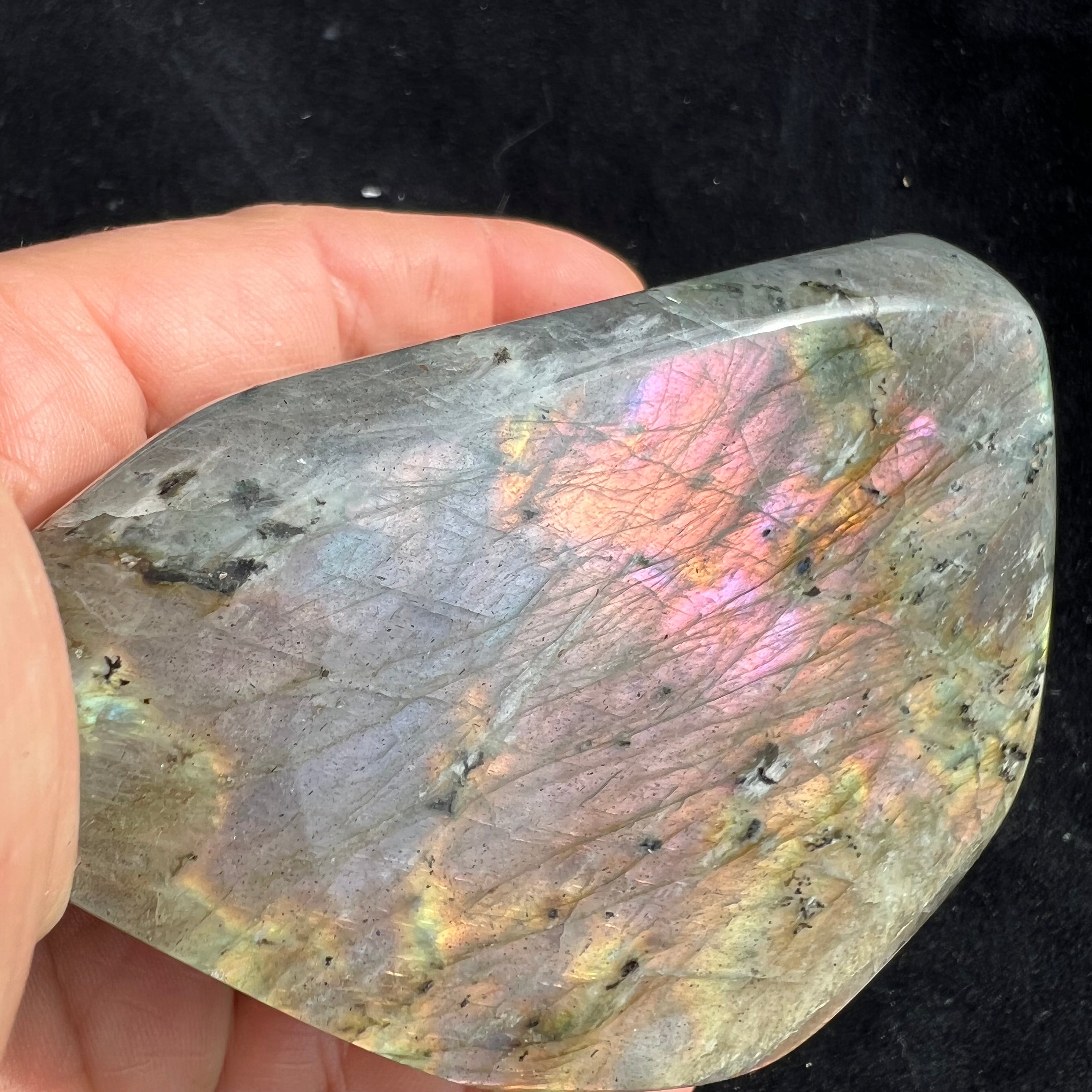 Rare Labradorite - 152