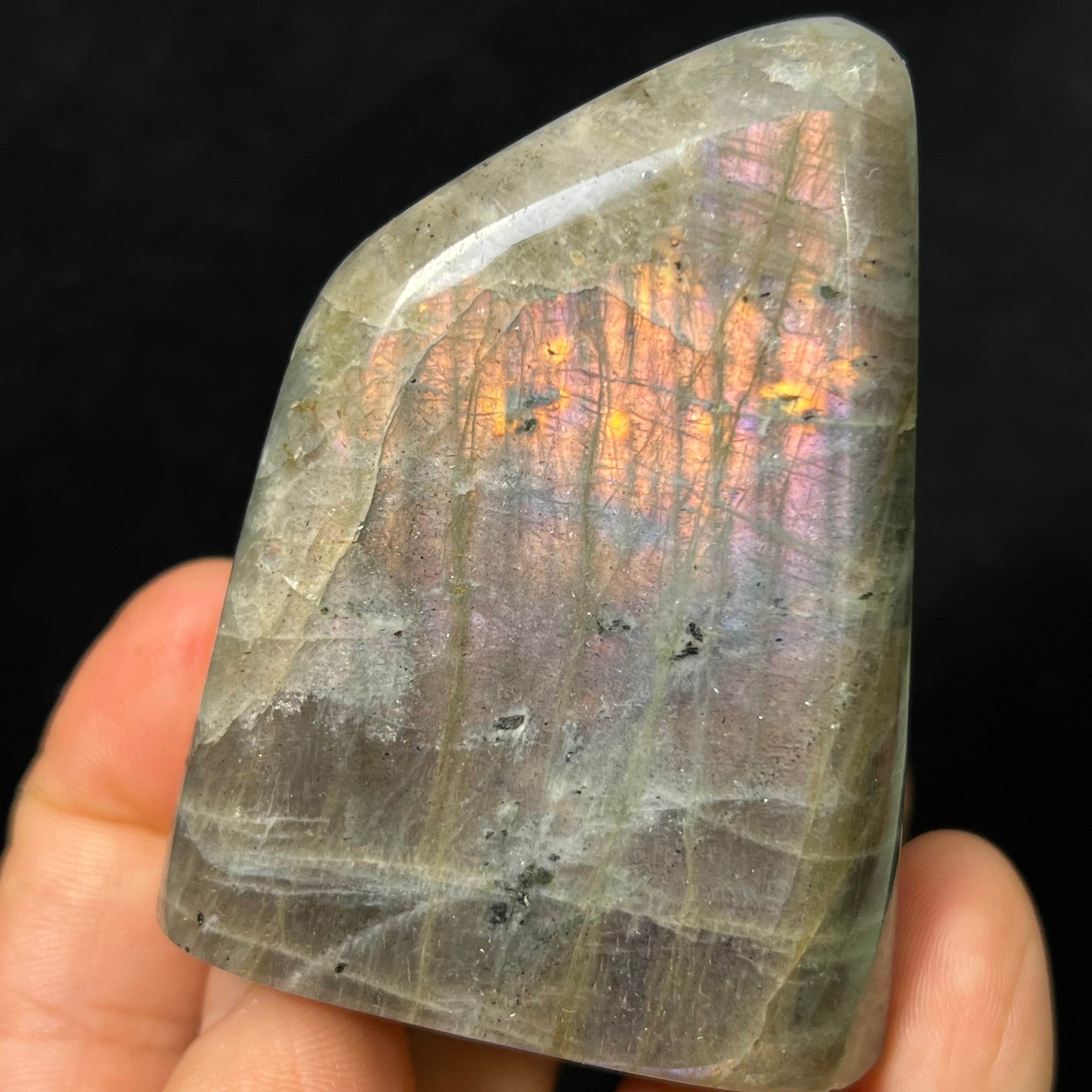 Unicorn Labradorite - 176