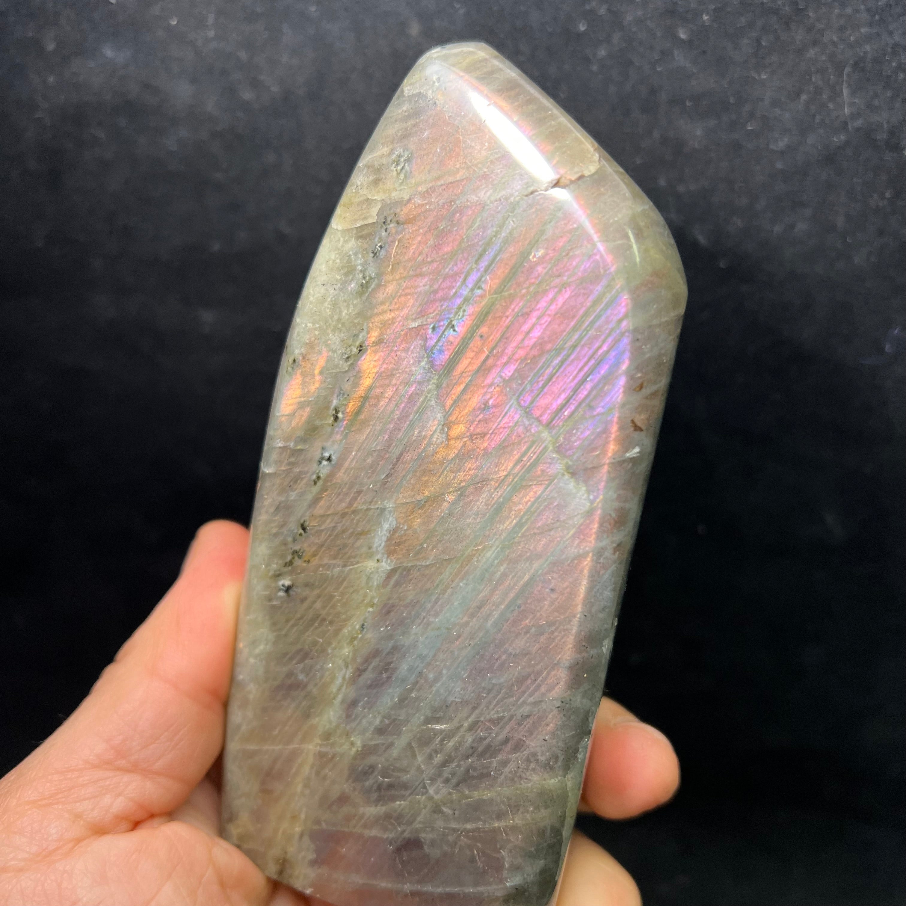 Unicorn Labradorite - 196