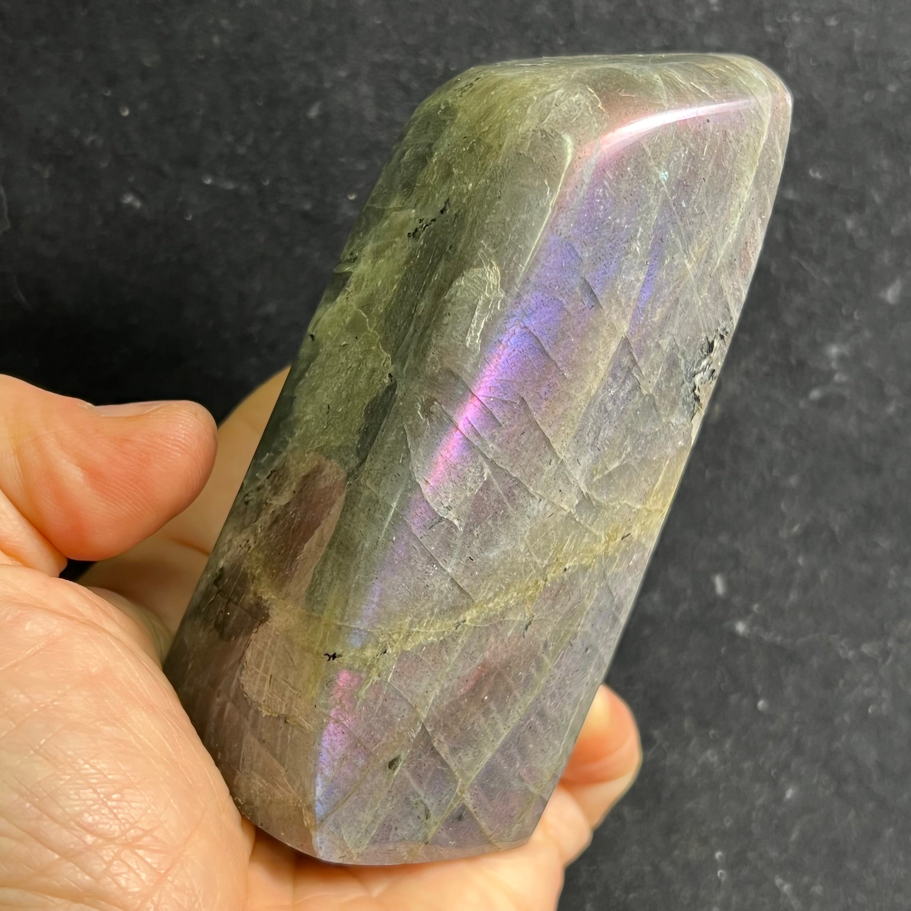 Rare Labradorite - 218