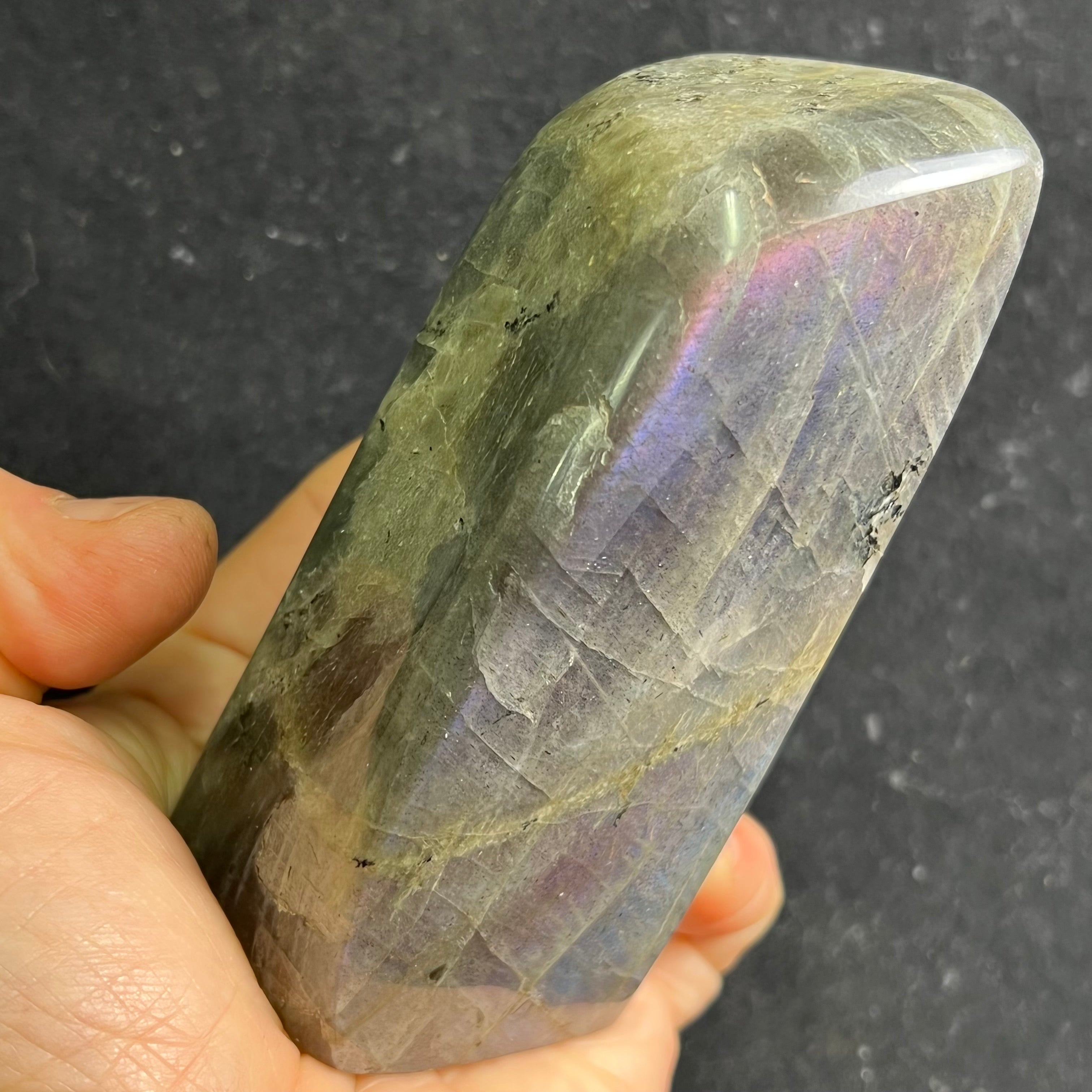 Rare Labradorite - 218