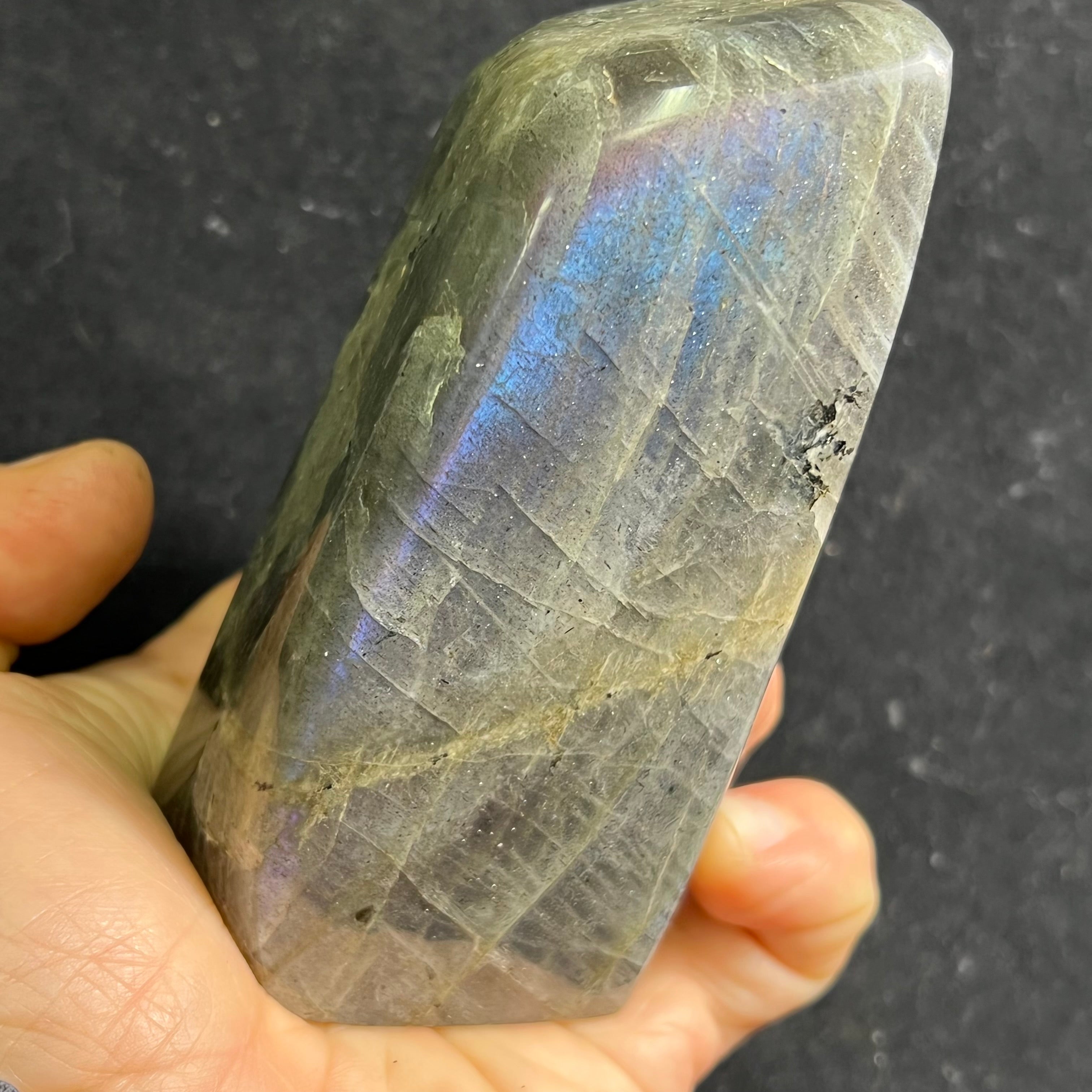 Rare Labradorite - 218