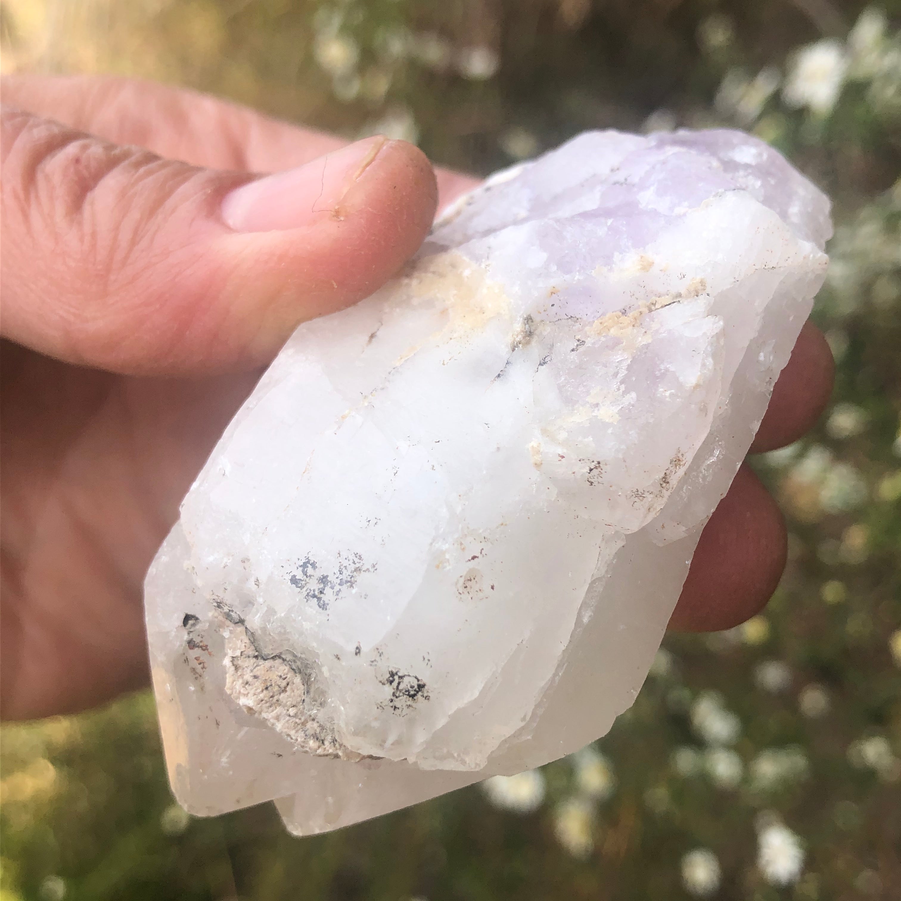 Goboboseb Glowing Amethyst - 028