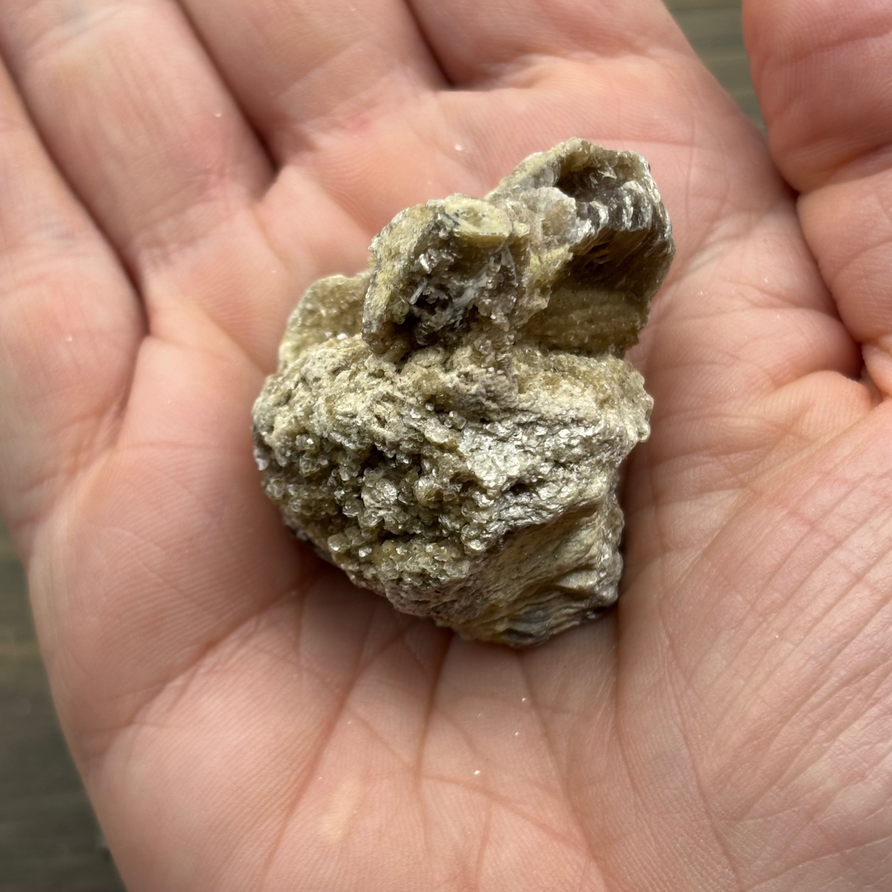 Green Gold Mica - 057