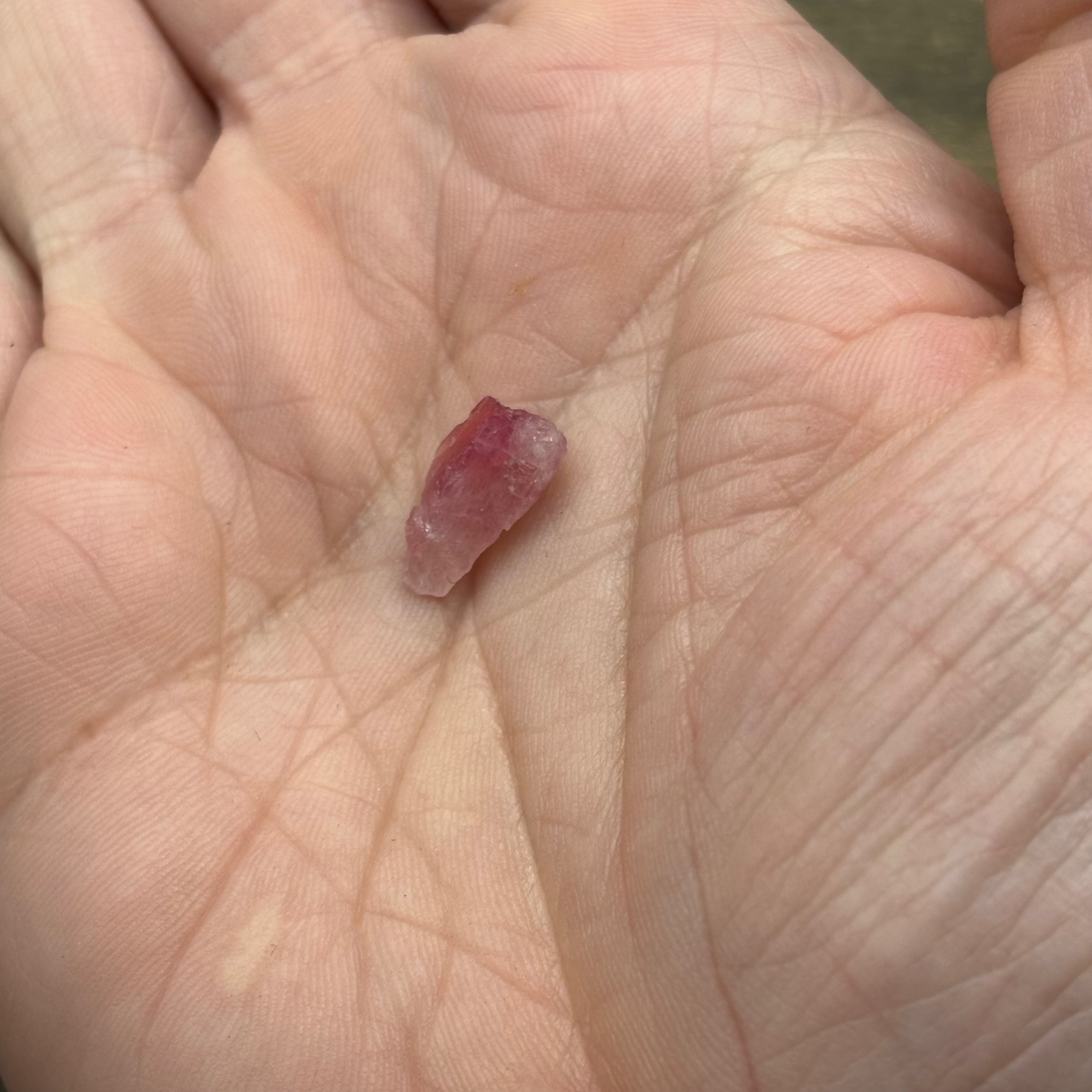 Raspberry Beryl (Pezzottaite) - 075