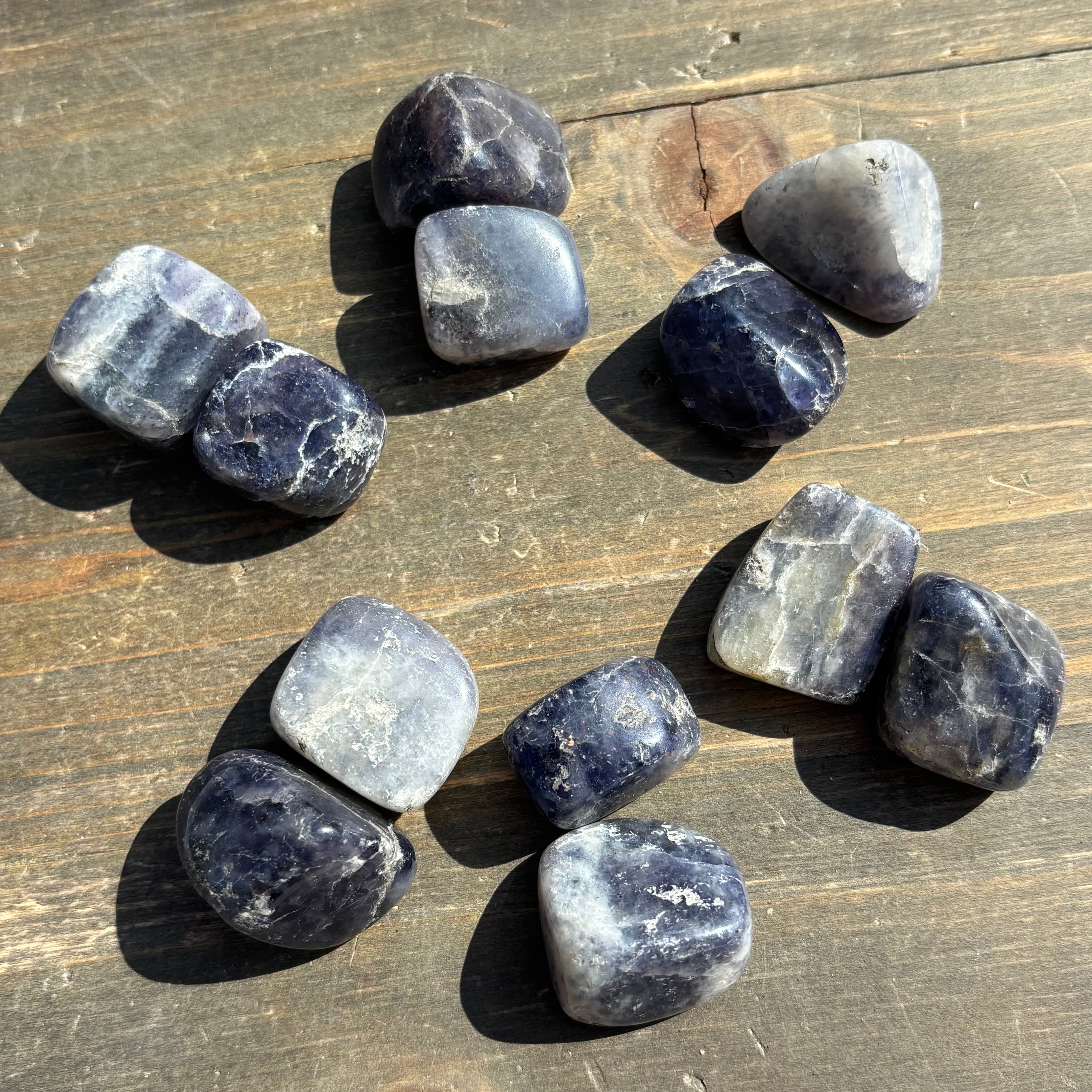 Power Spot Iolite Pair