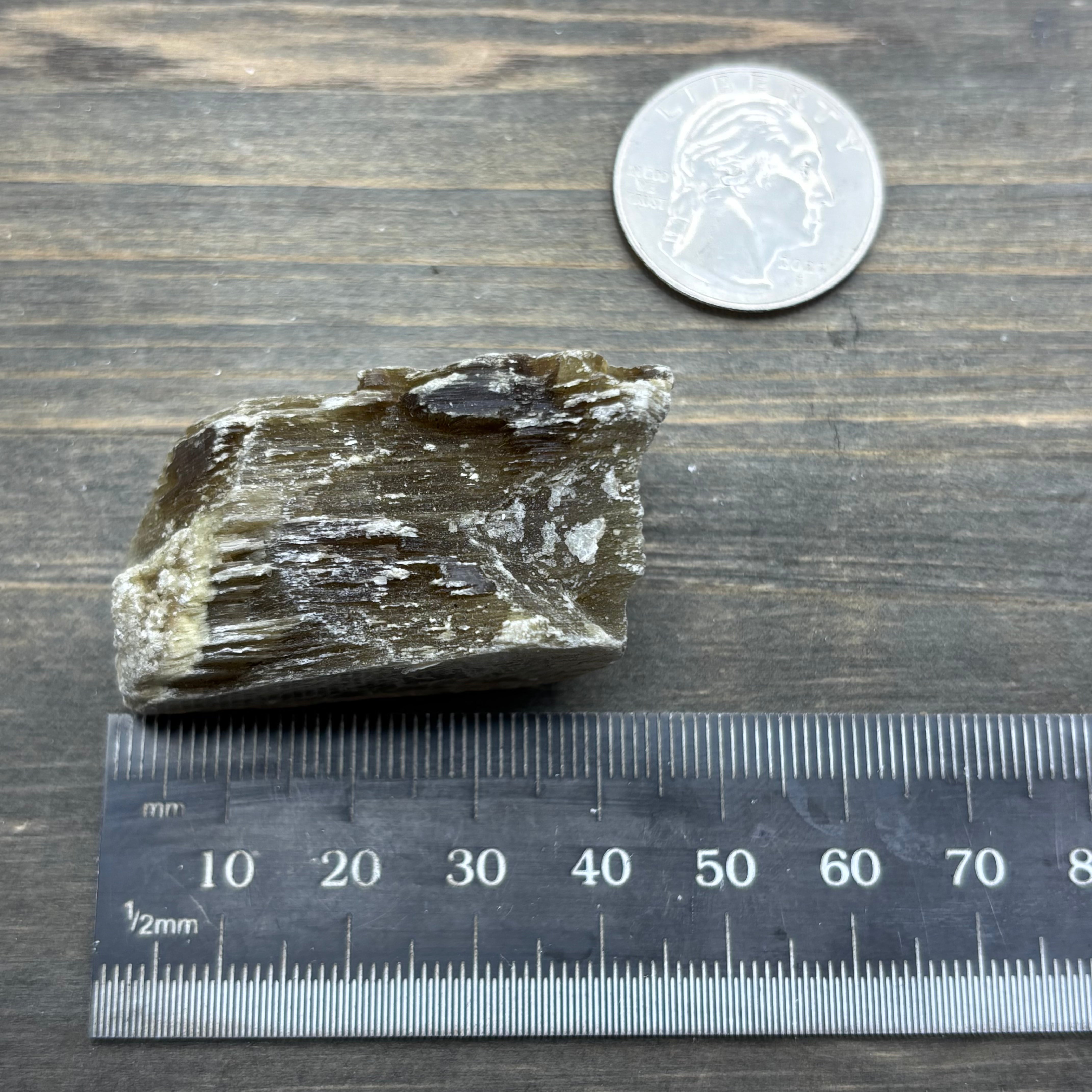 Green Gold Mica - 069