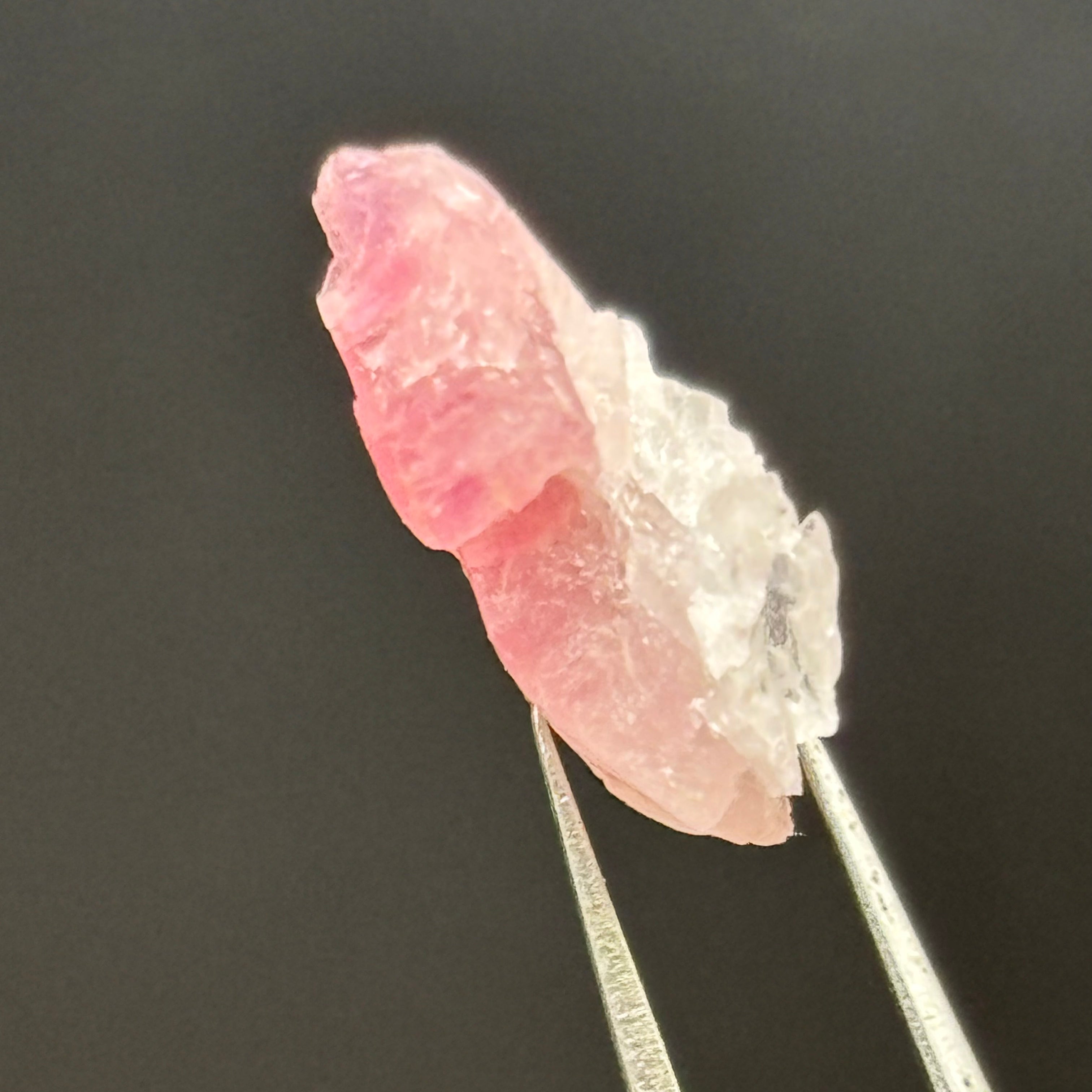 Raspberry Beryl (Pezzottaite) - 089