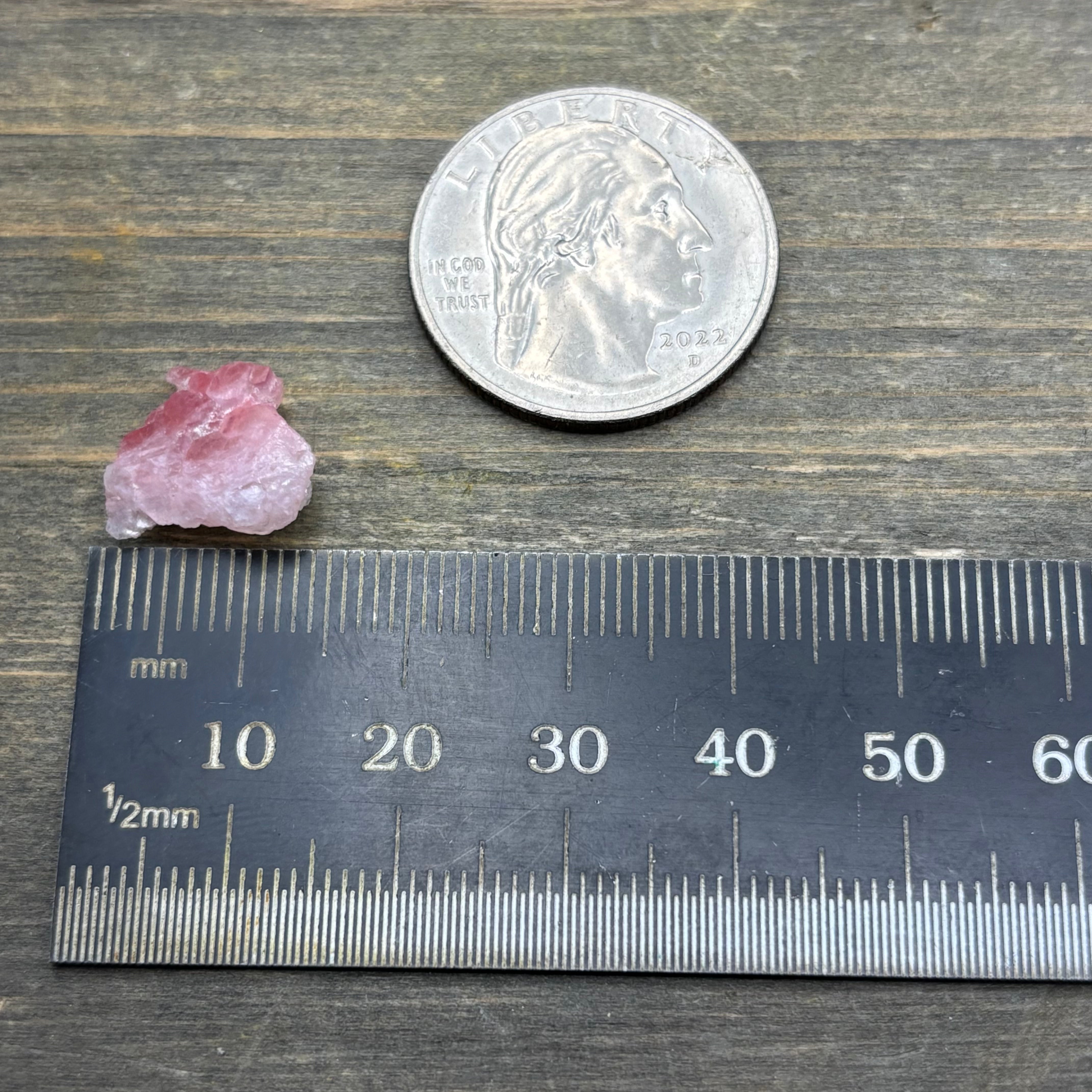 Raspberry Beryl (Pezzottaite) - 089