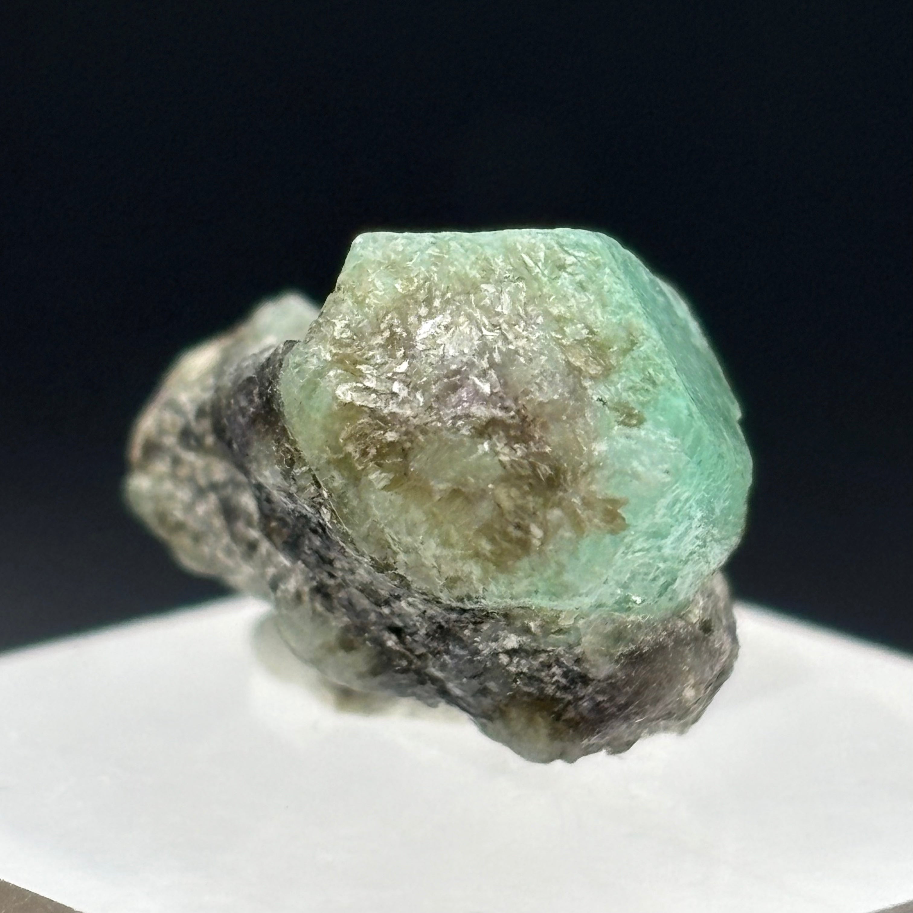 Natural Emerald - 047