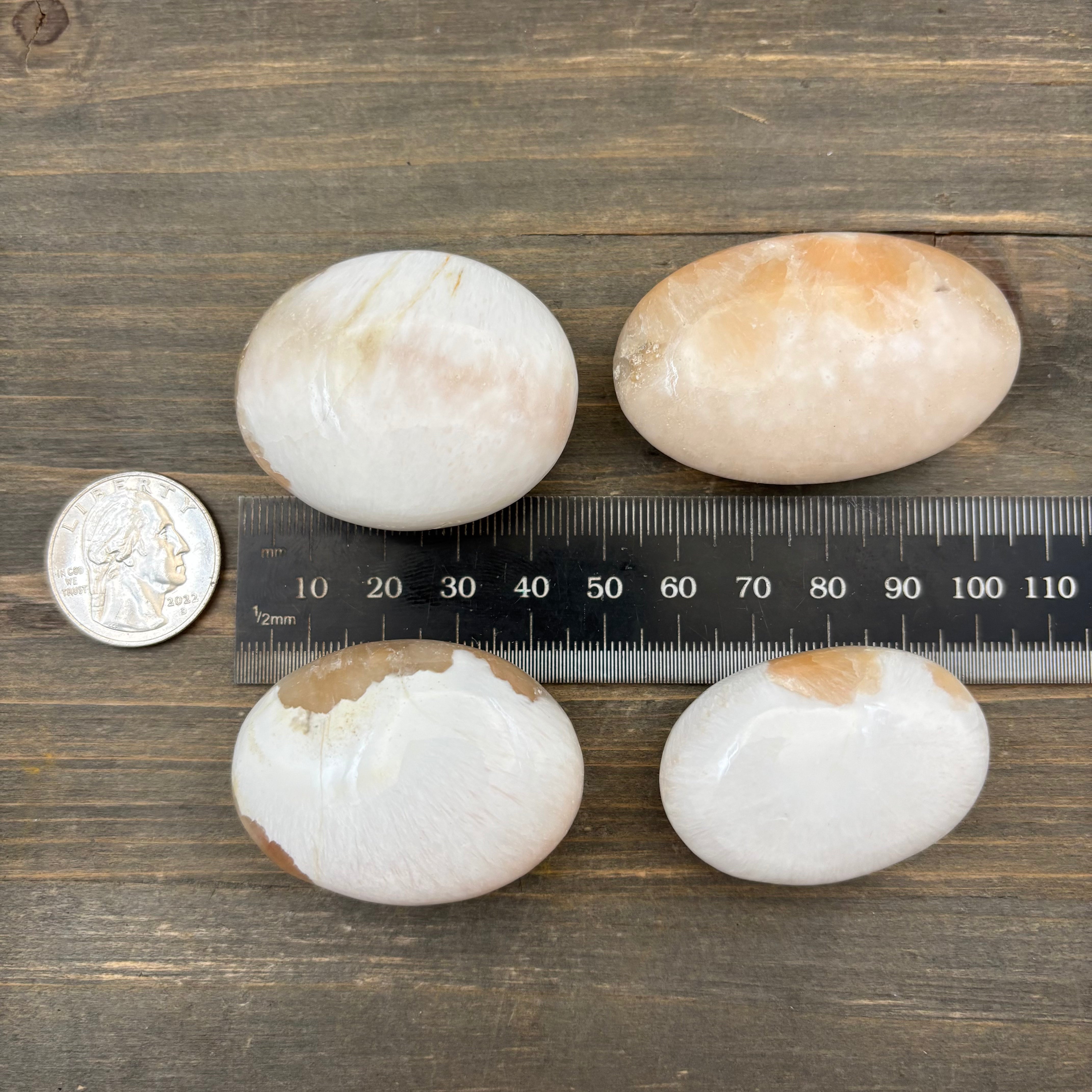 Scolecite Palm Stone