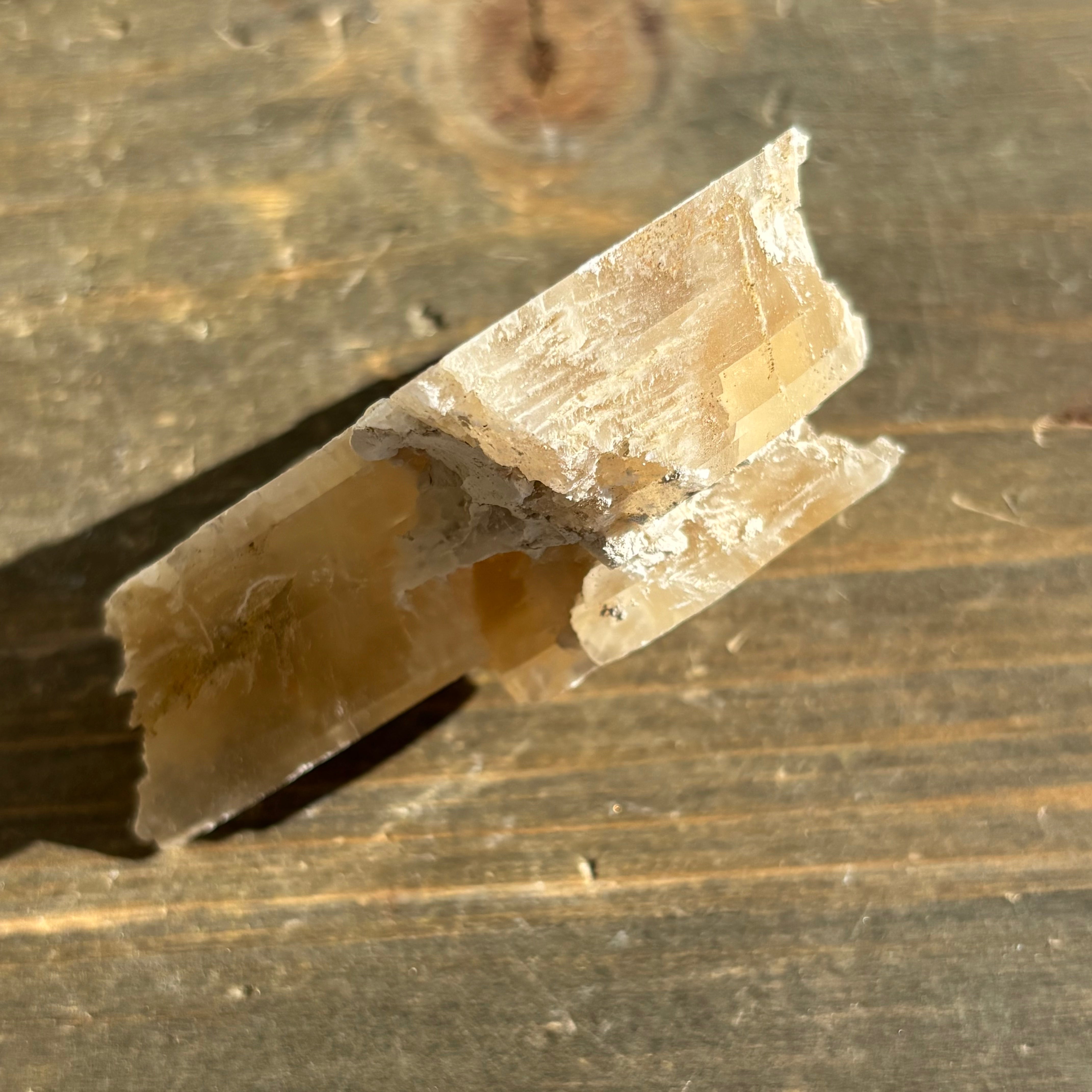 Champagne Selenite - 012