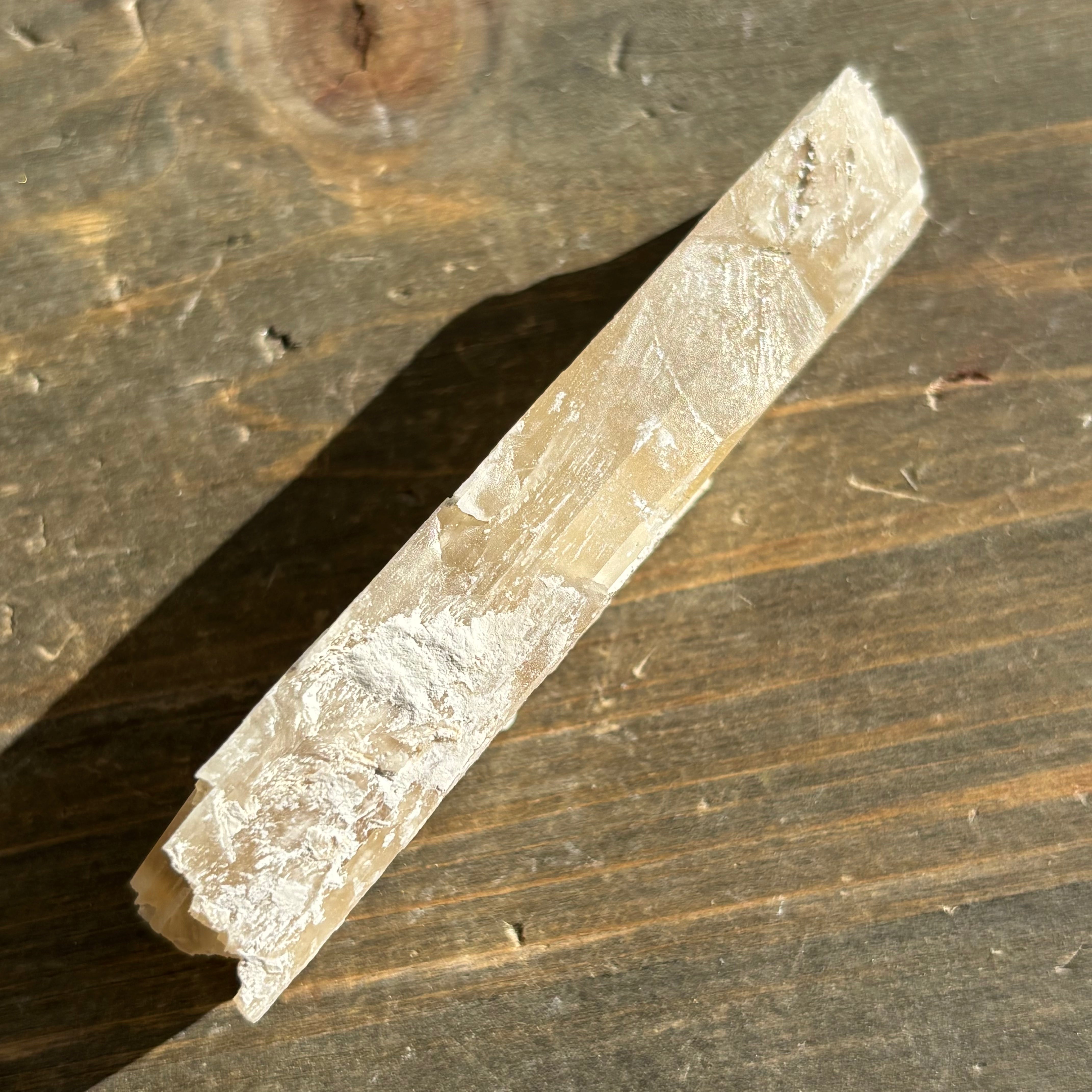 Champagne Selenite - 014