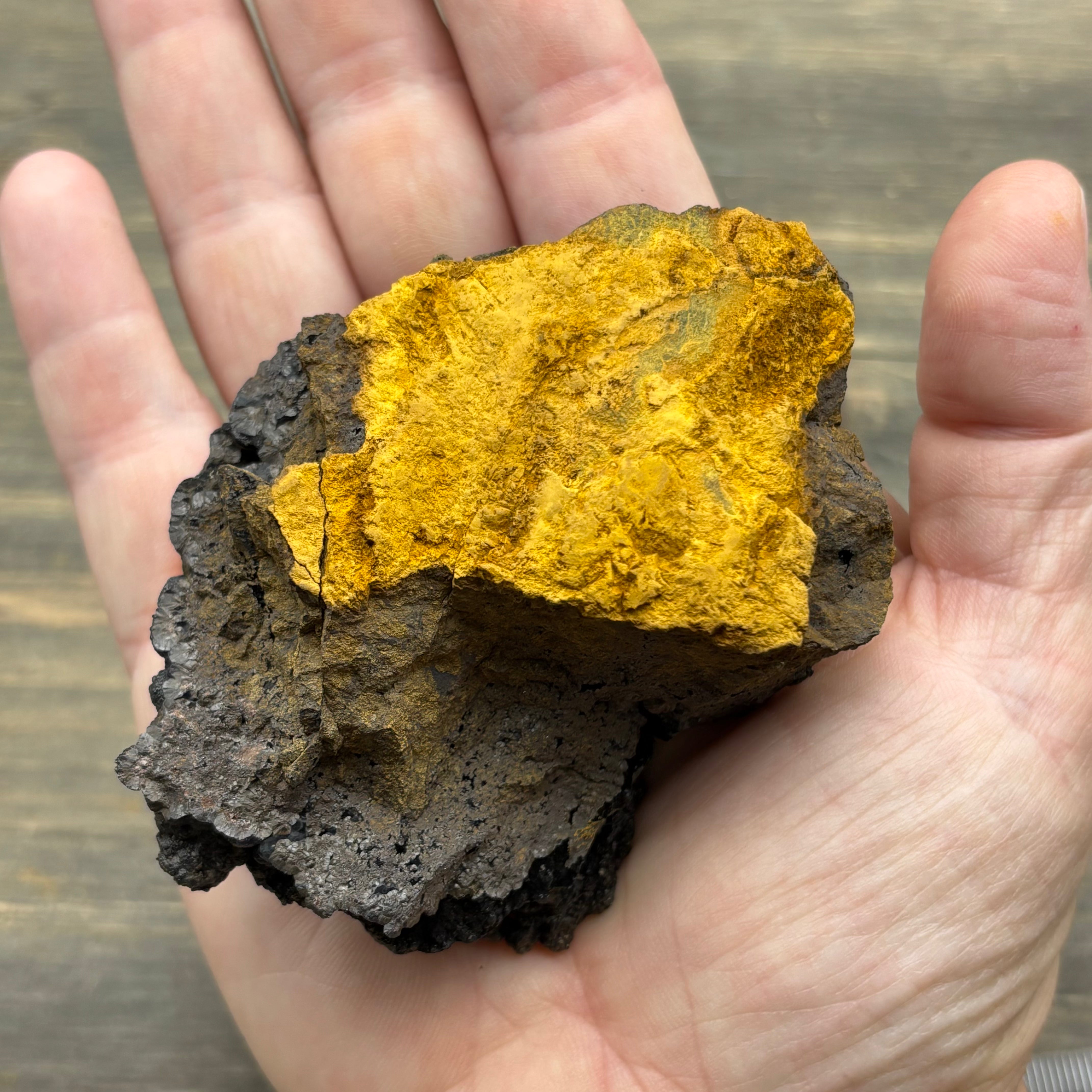 Golden Hematite - 066