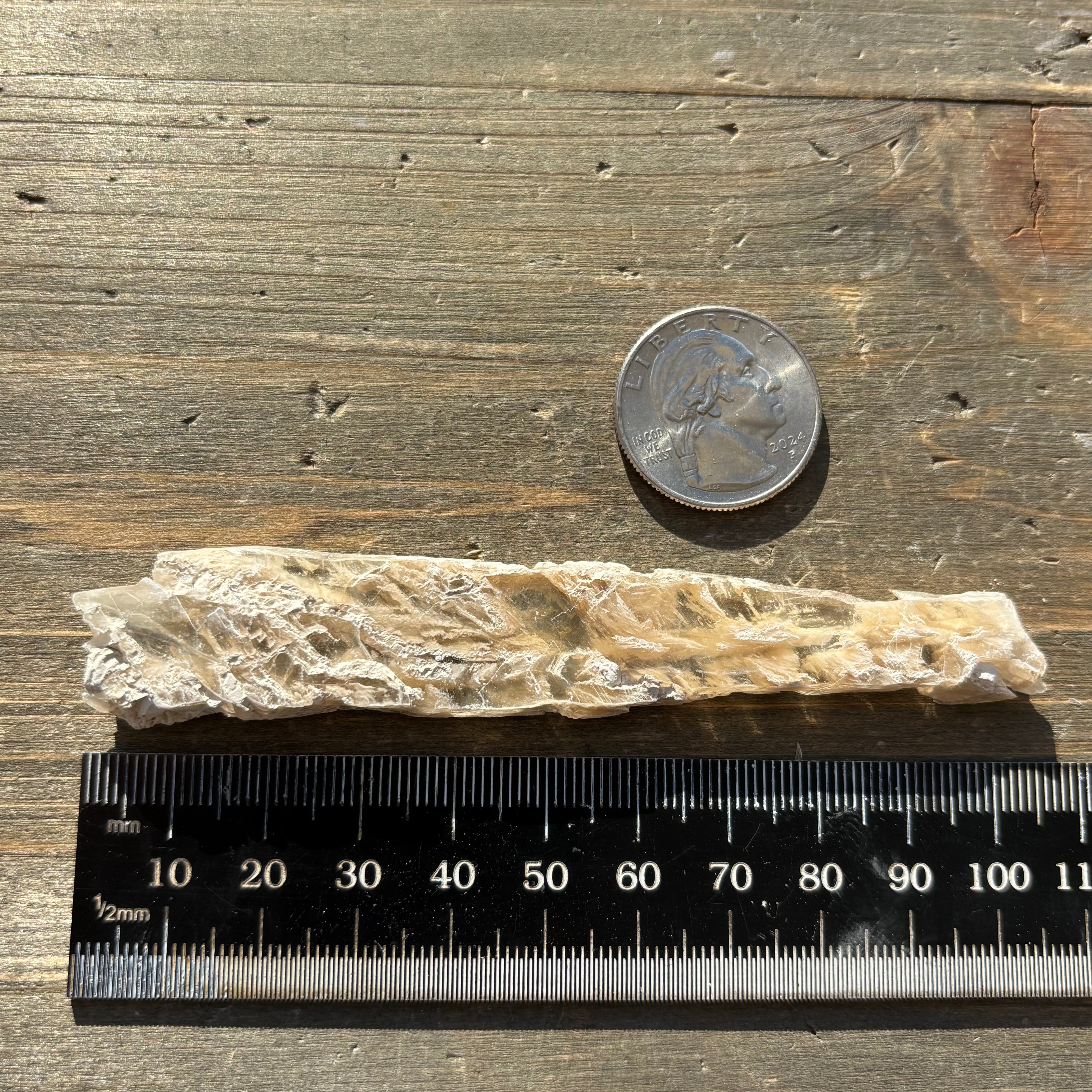 Champagne Selenite - 028