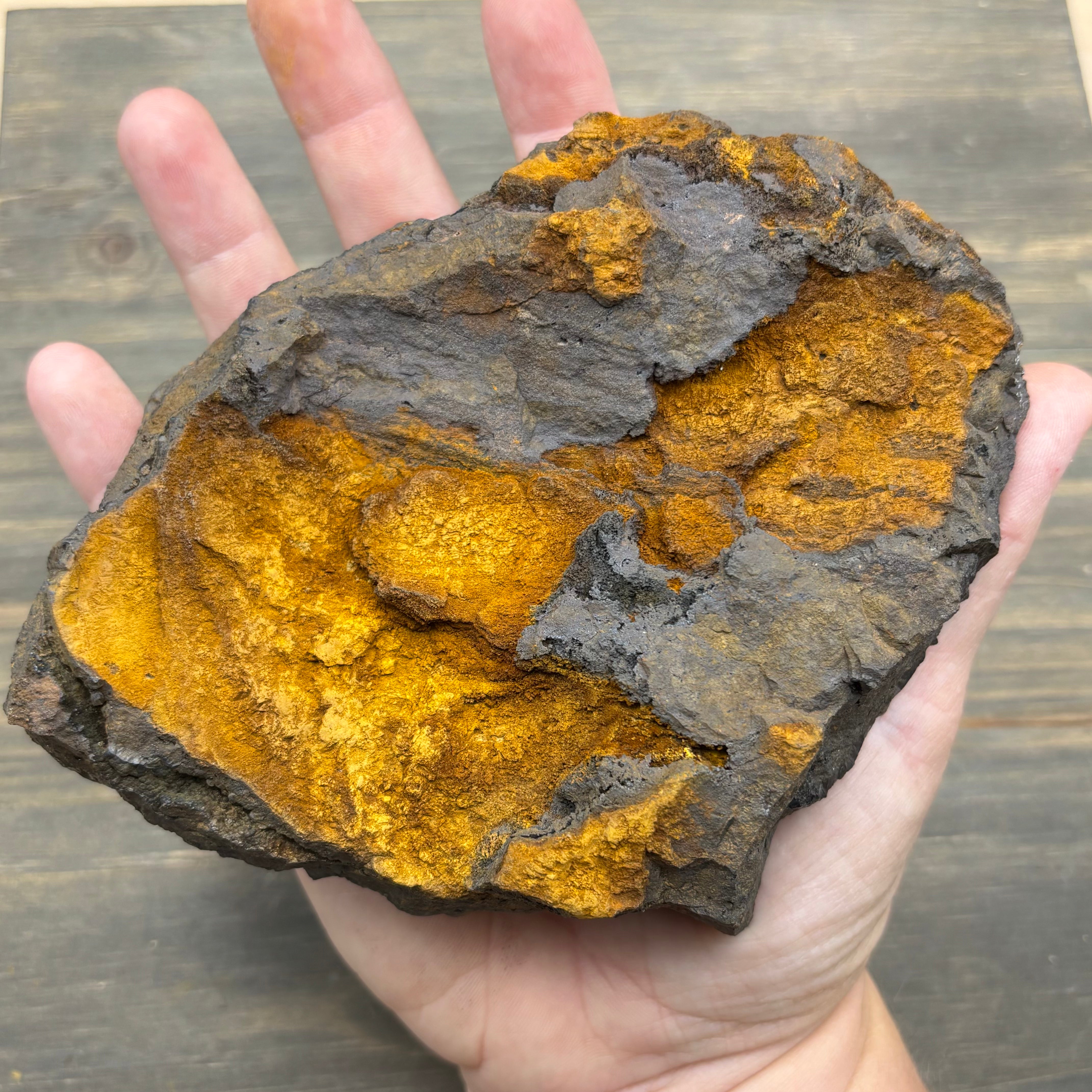 Golden Hematite - 079