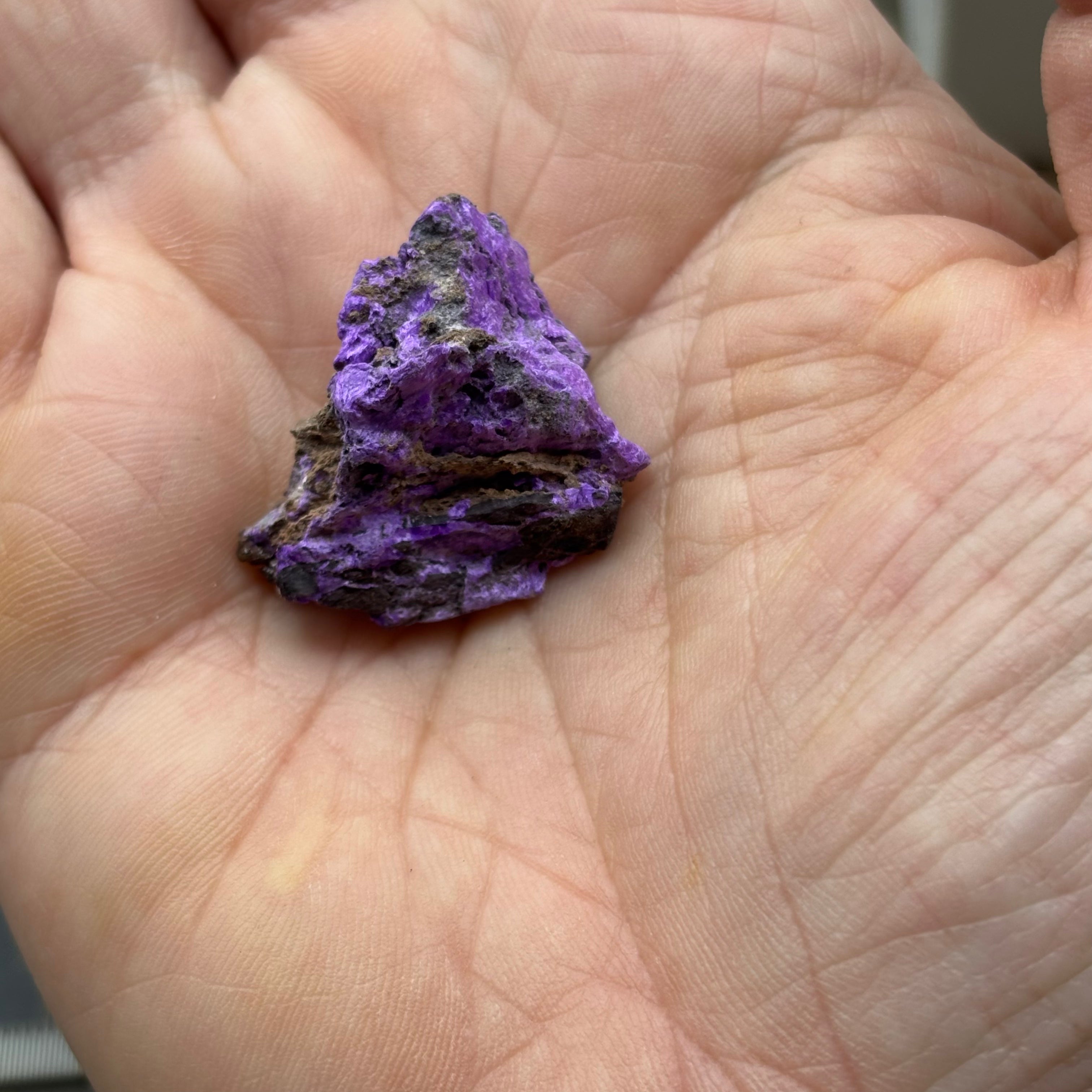 Crystallized Sugilite - 008