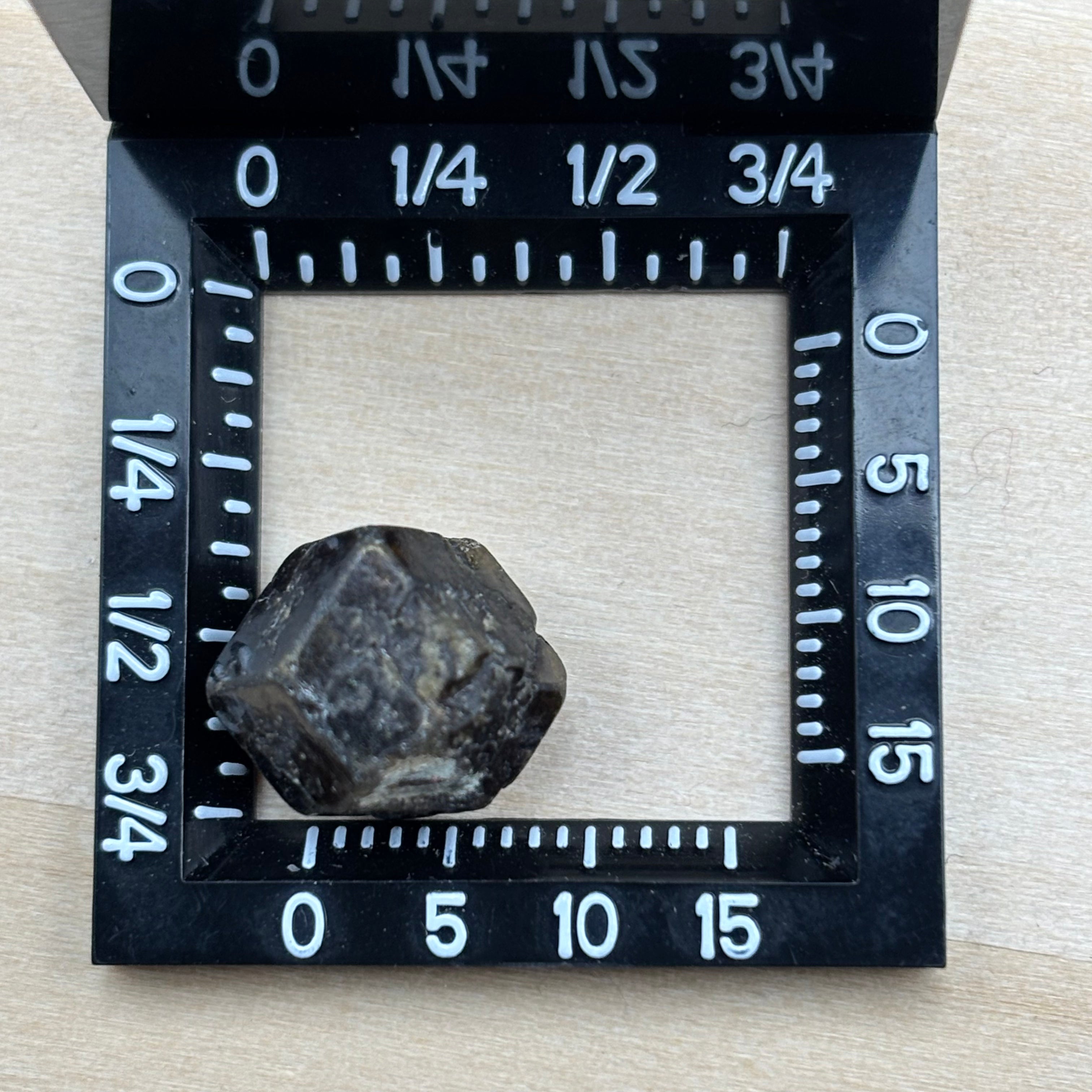 Garnet, Mali, Grade A - 071