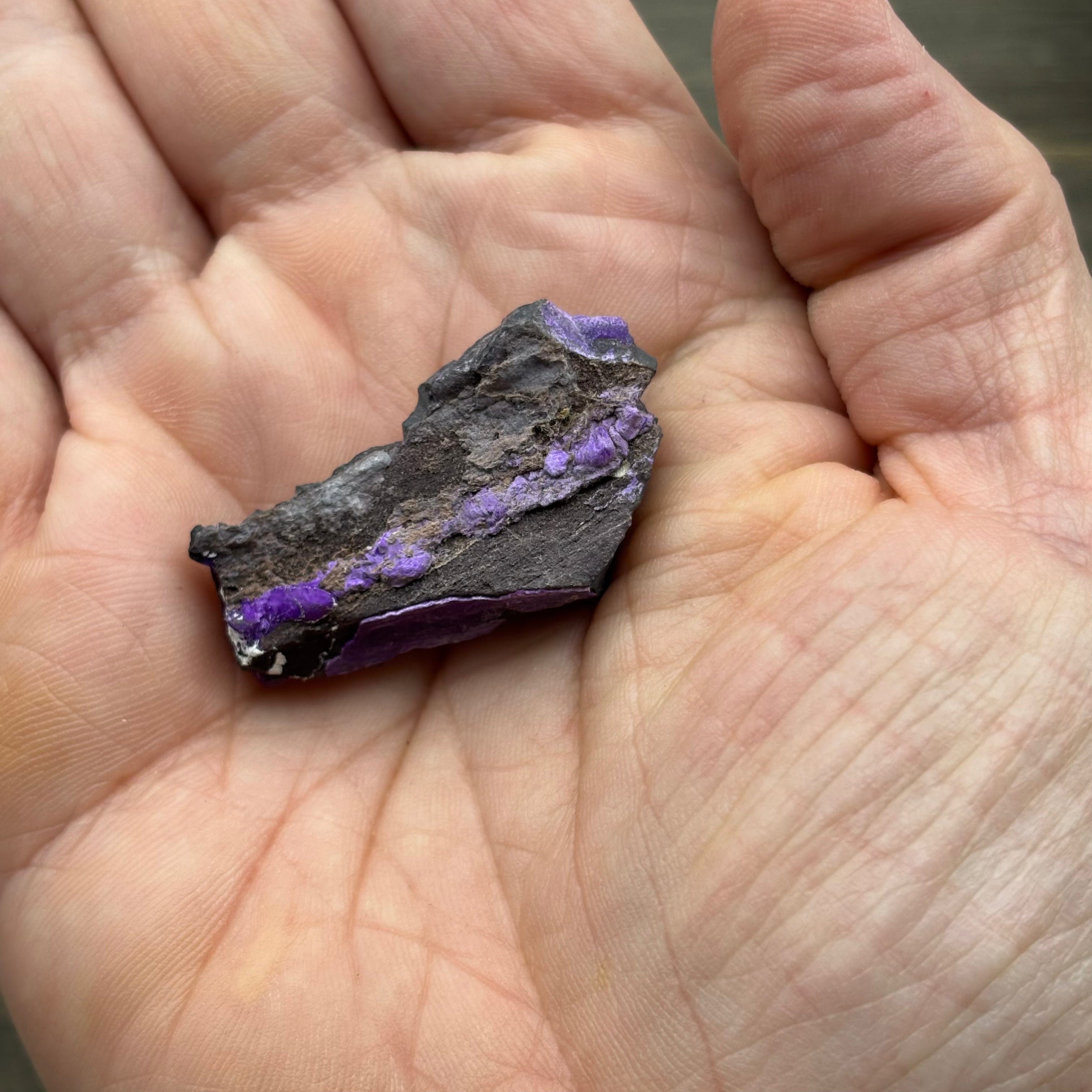 Crystallized Sugilite - 011