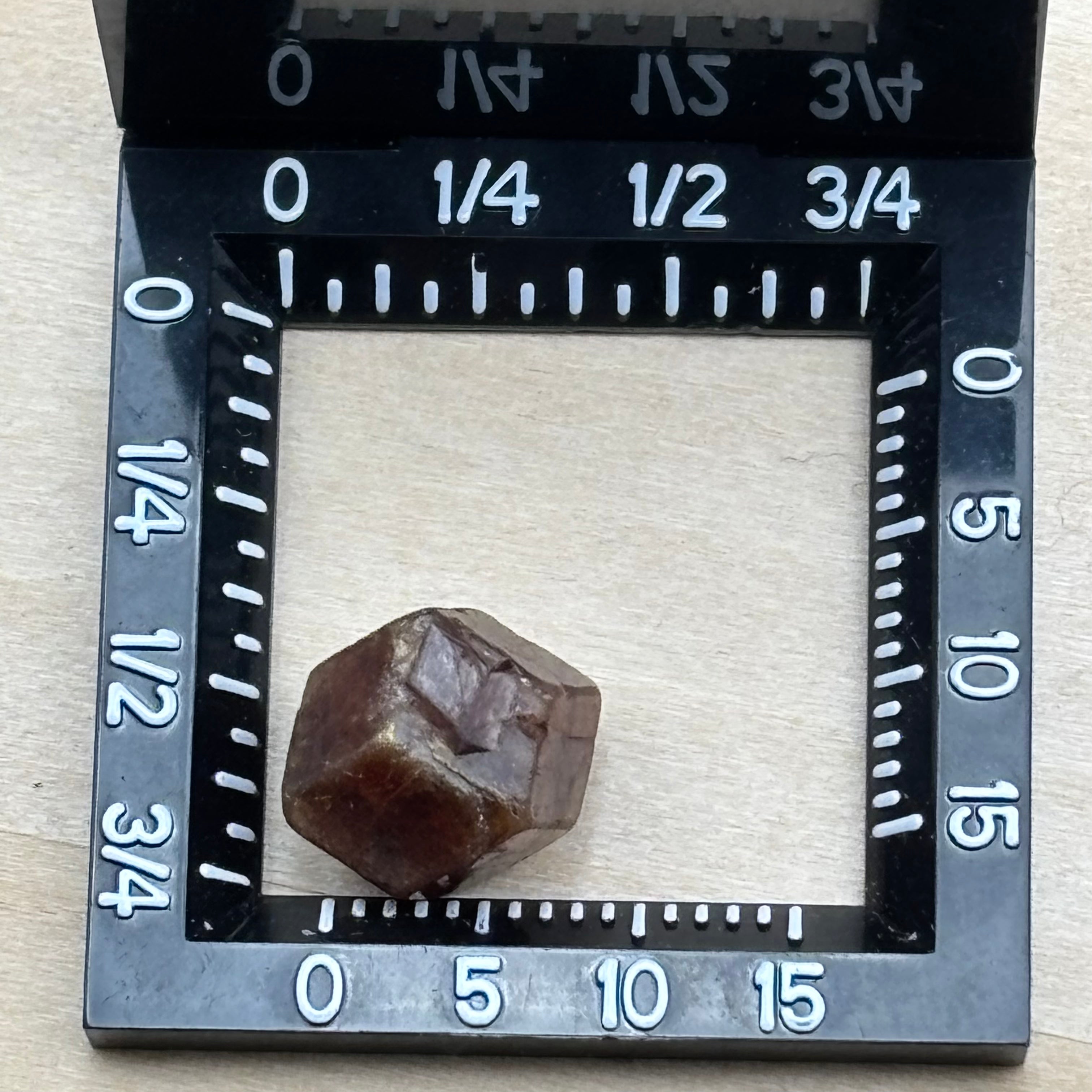 Garnet, Mali, Grade A - 073