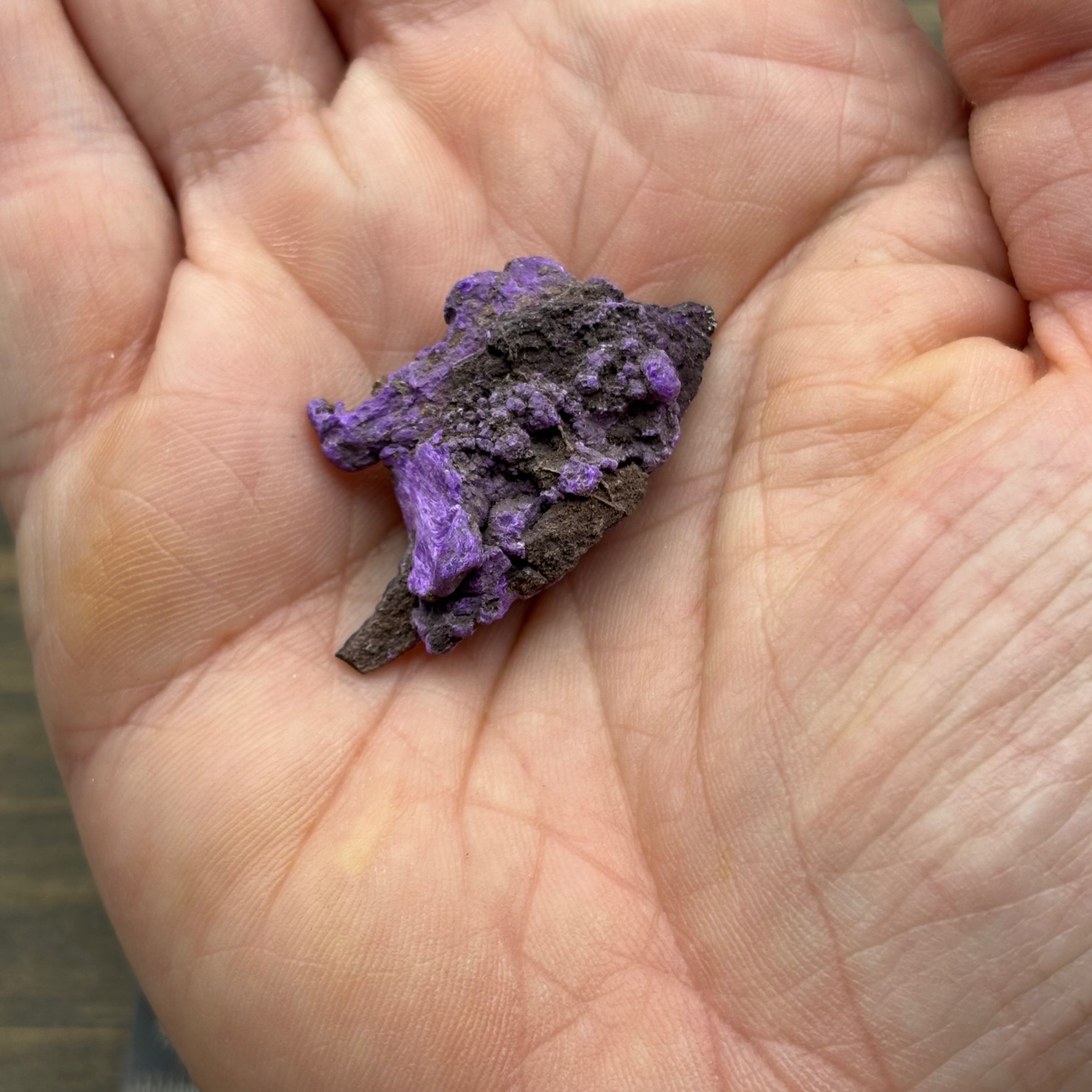 Crystallized Sugilite - 012