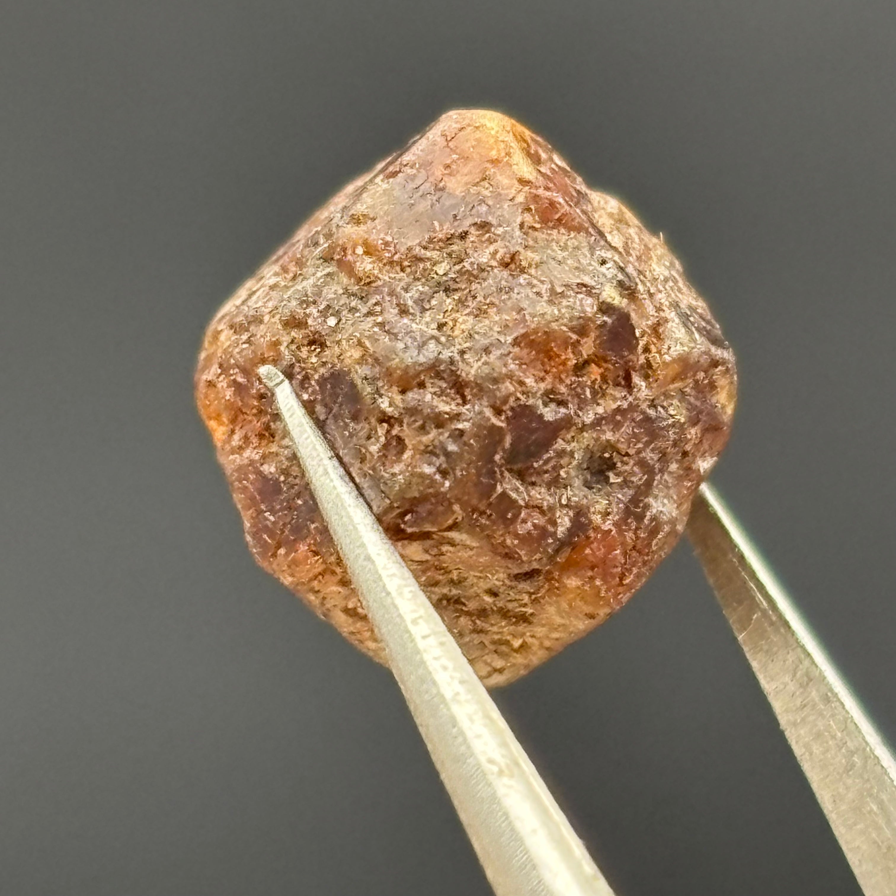 Garnet, Mali, Grade A - 083