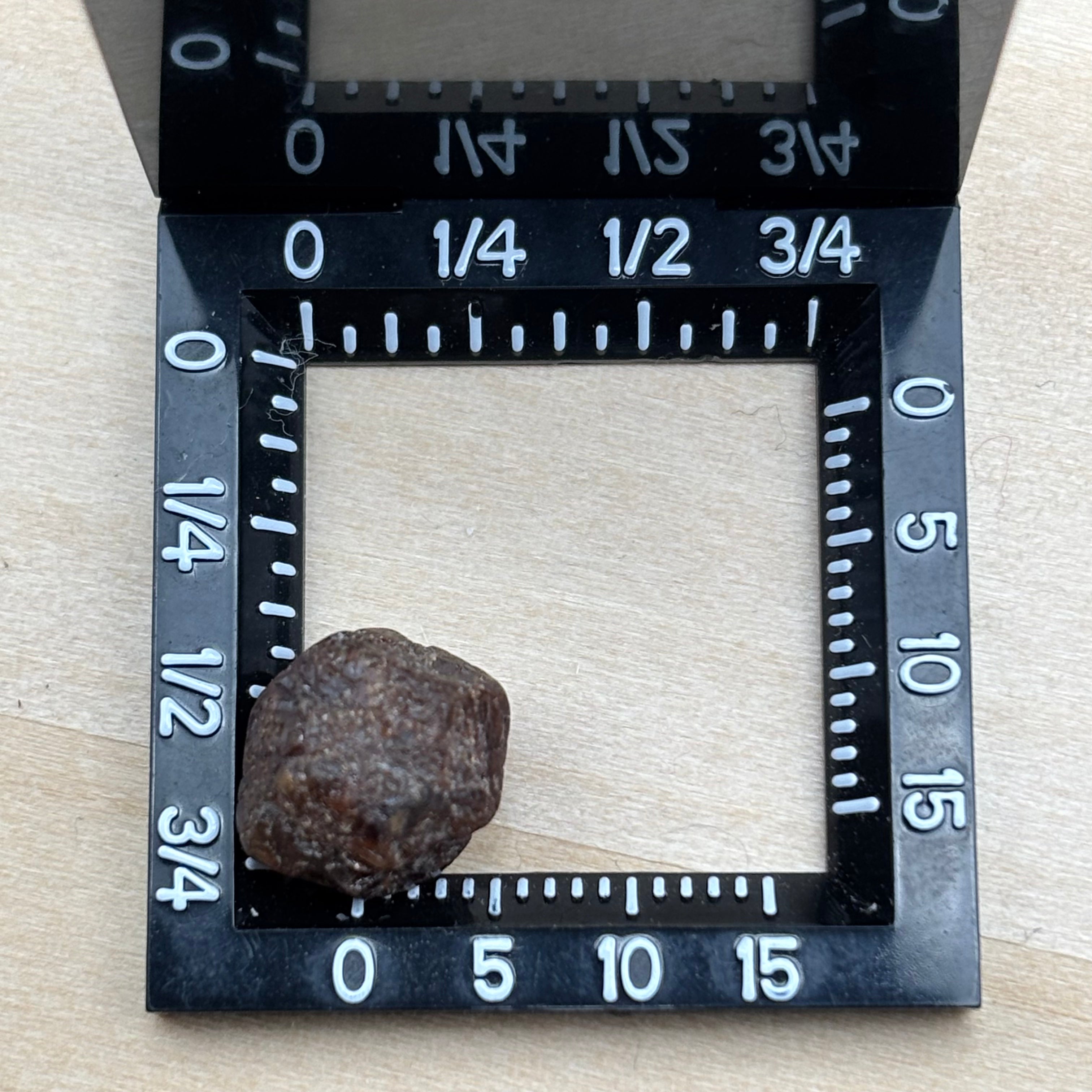 Garnet, Mali, Grade A - 083