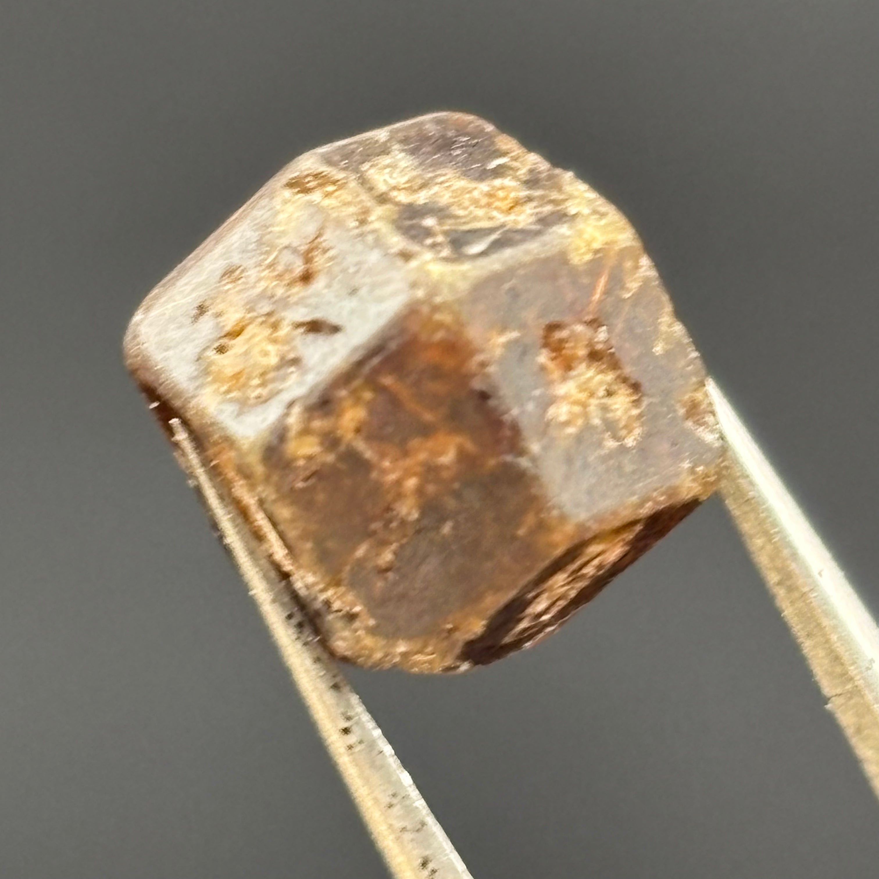 Garnet, Mali, Grade A - 084