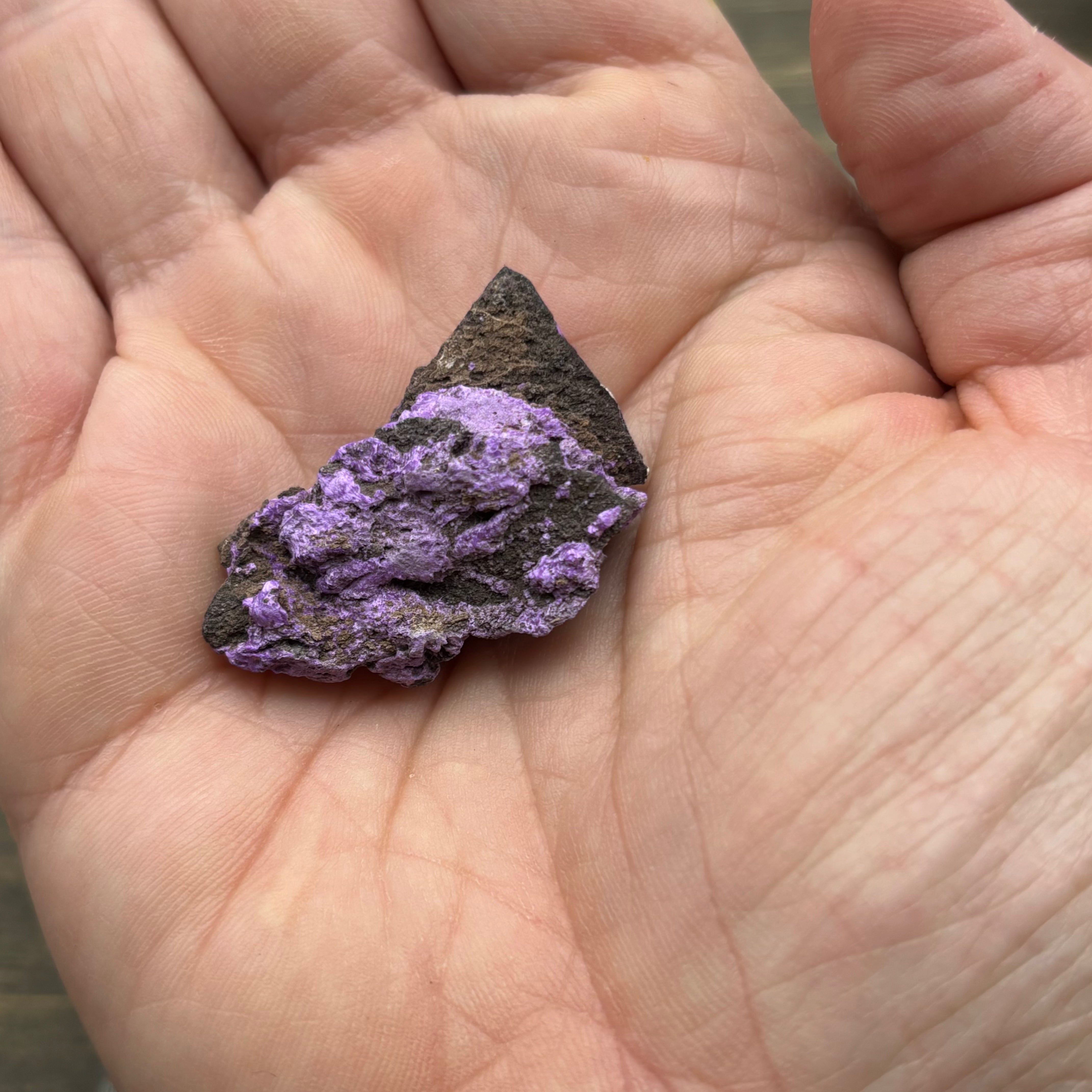 Crystallized Sugilite - 036