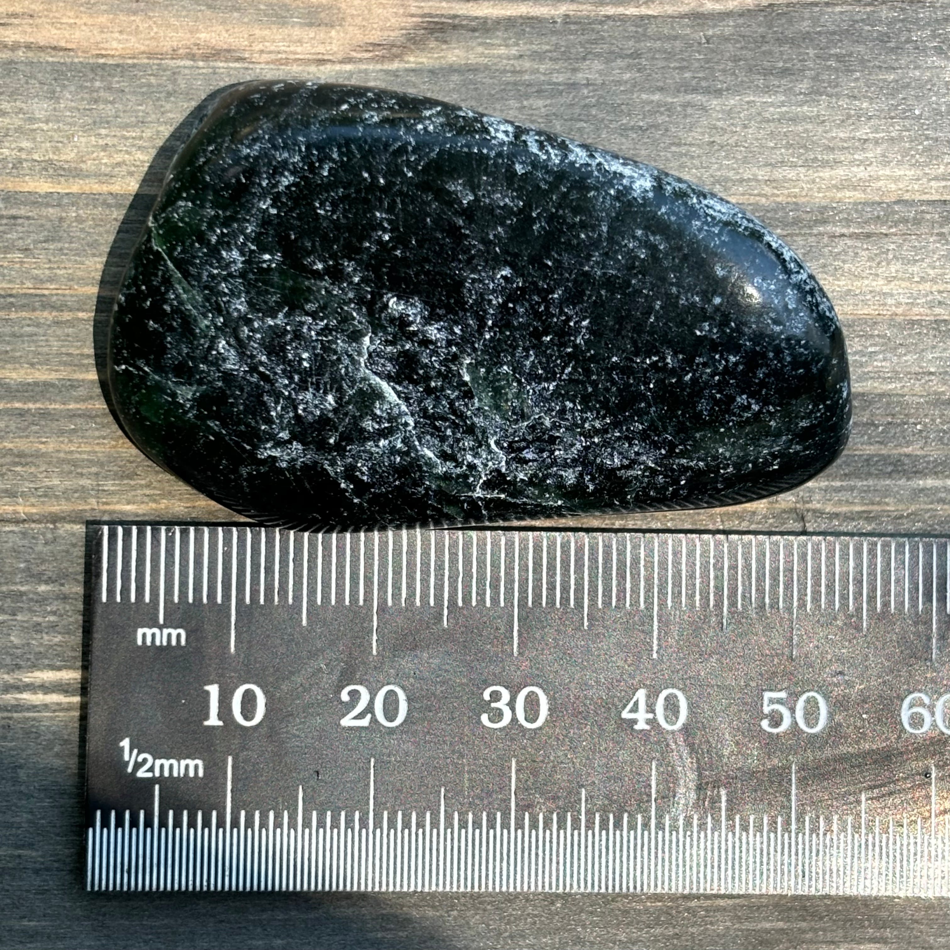 Nephrite Jade - 089