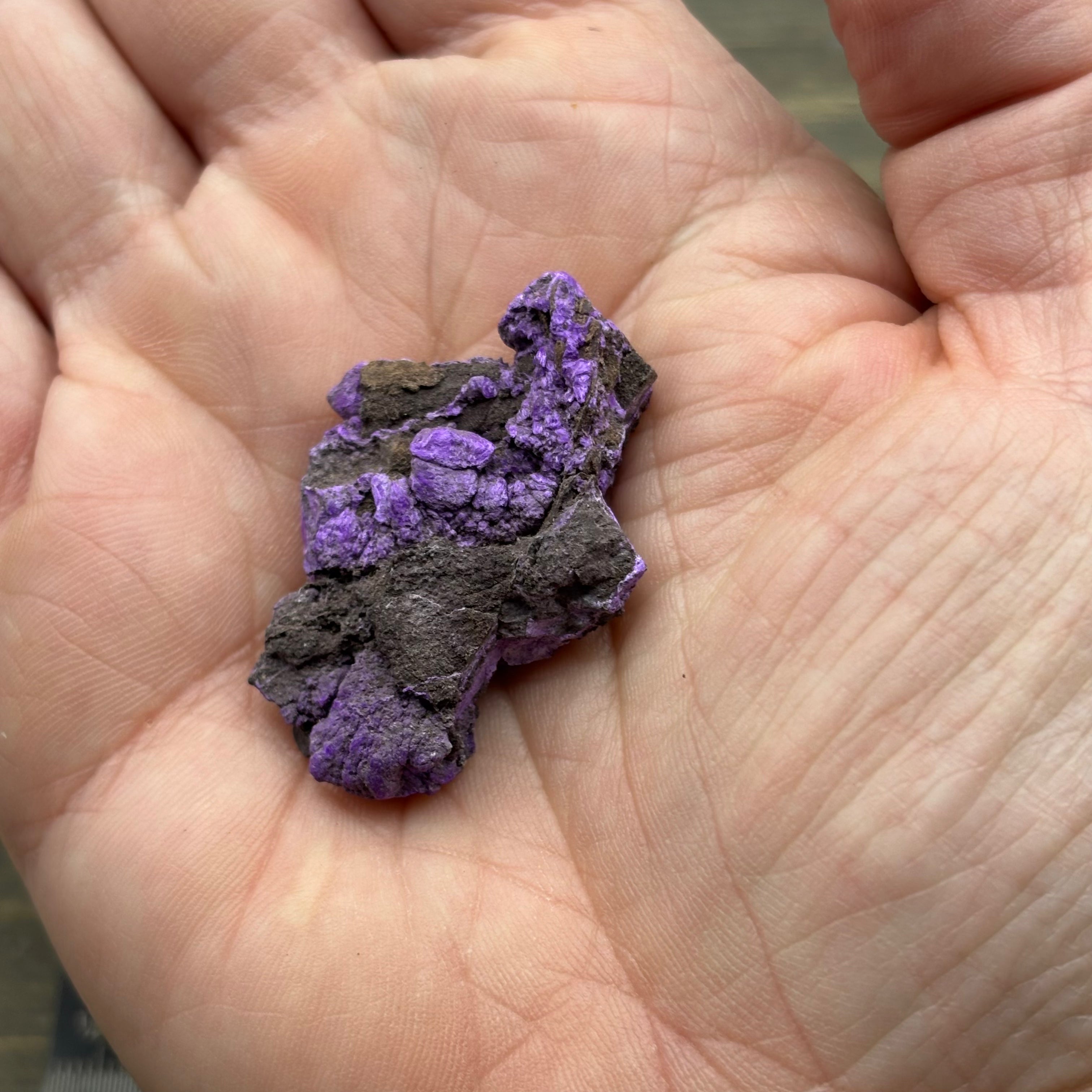 Crystallized Sugilite - 039