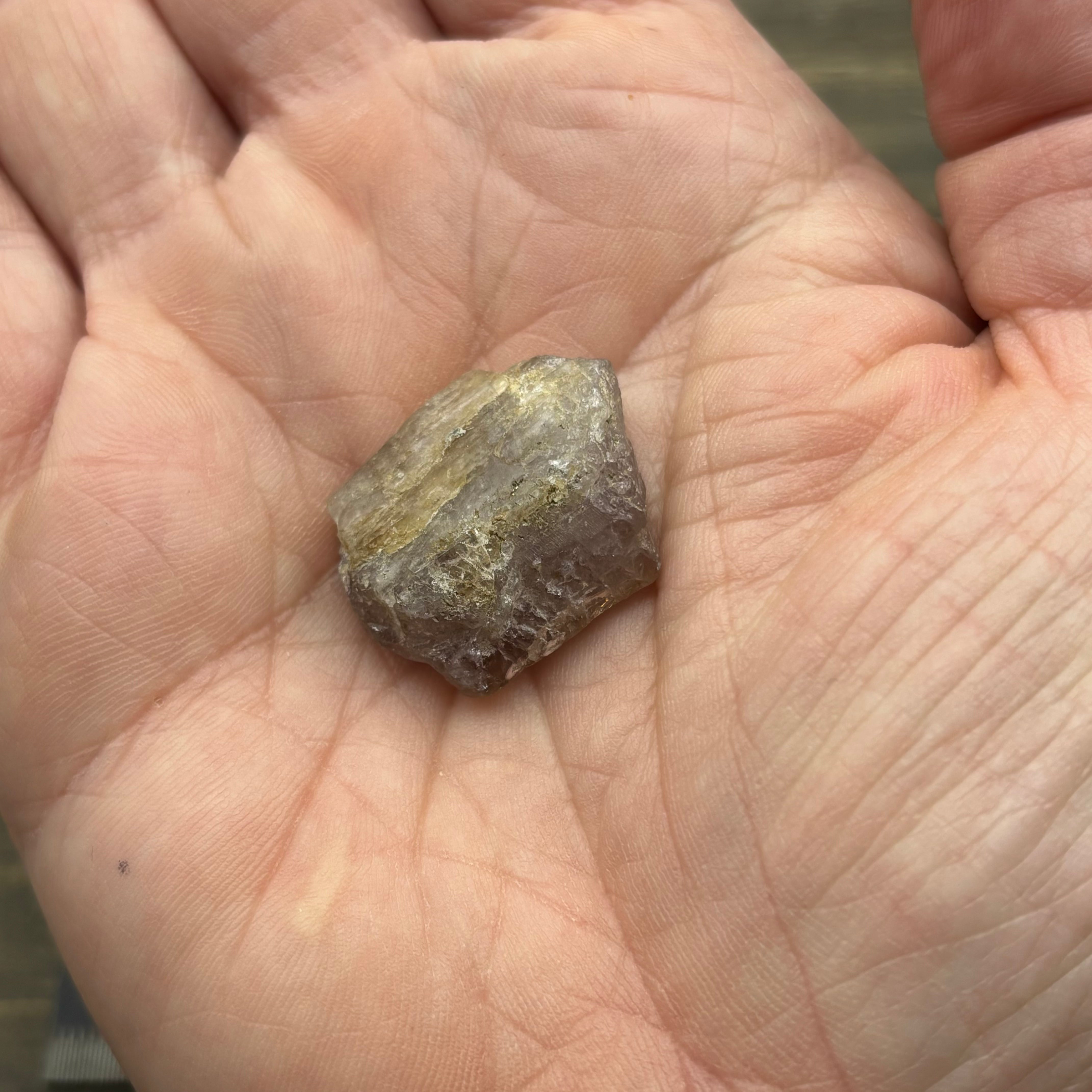 Fluorescent Mangano Axinite - 042