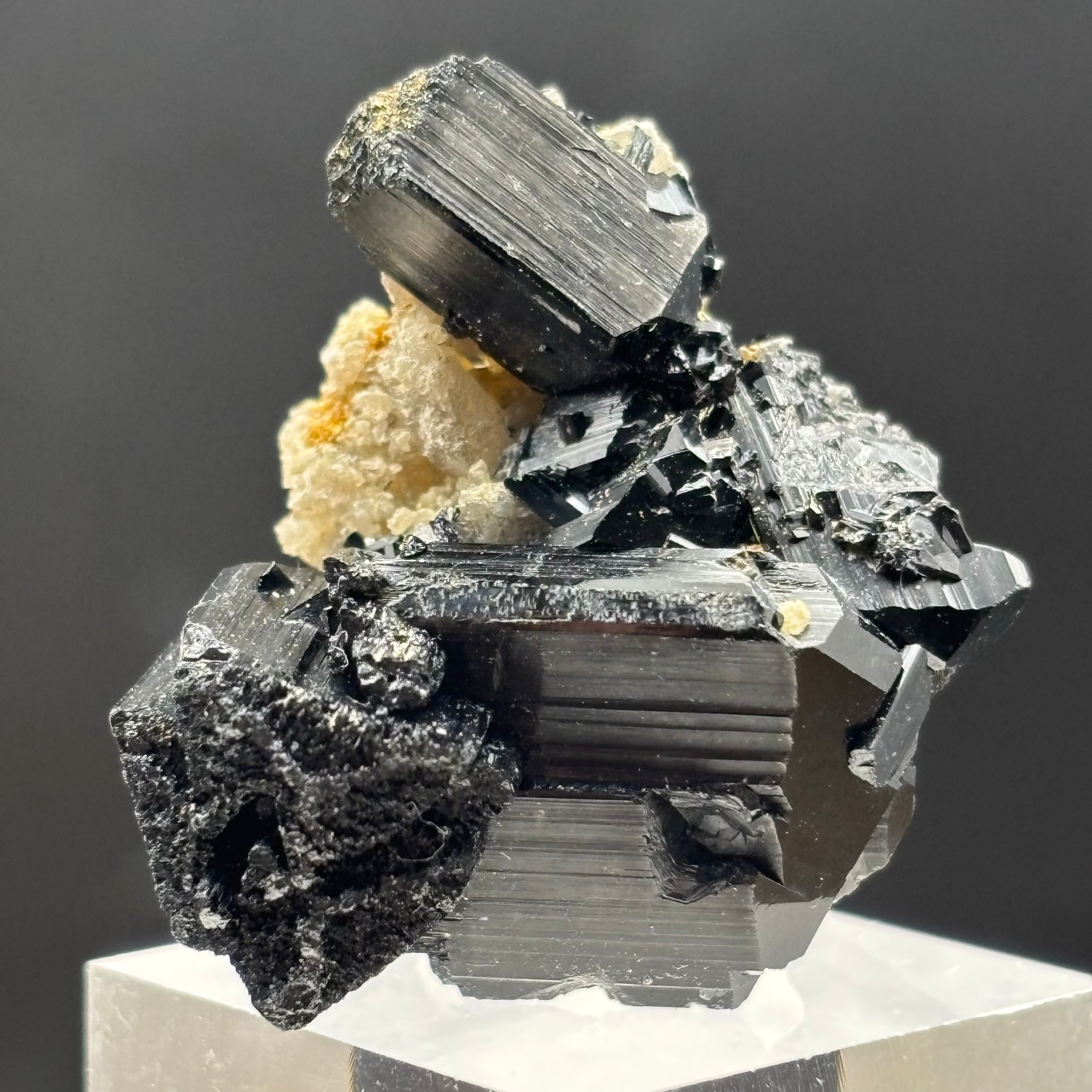 Black Tourmaline, Erongo Mountain - 116