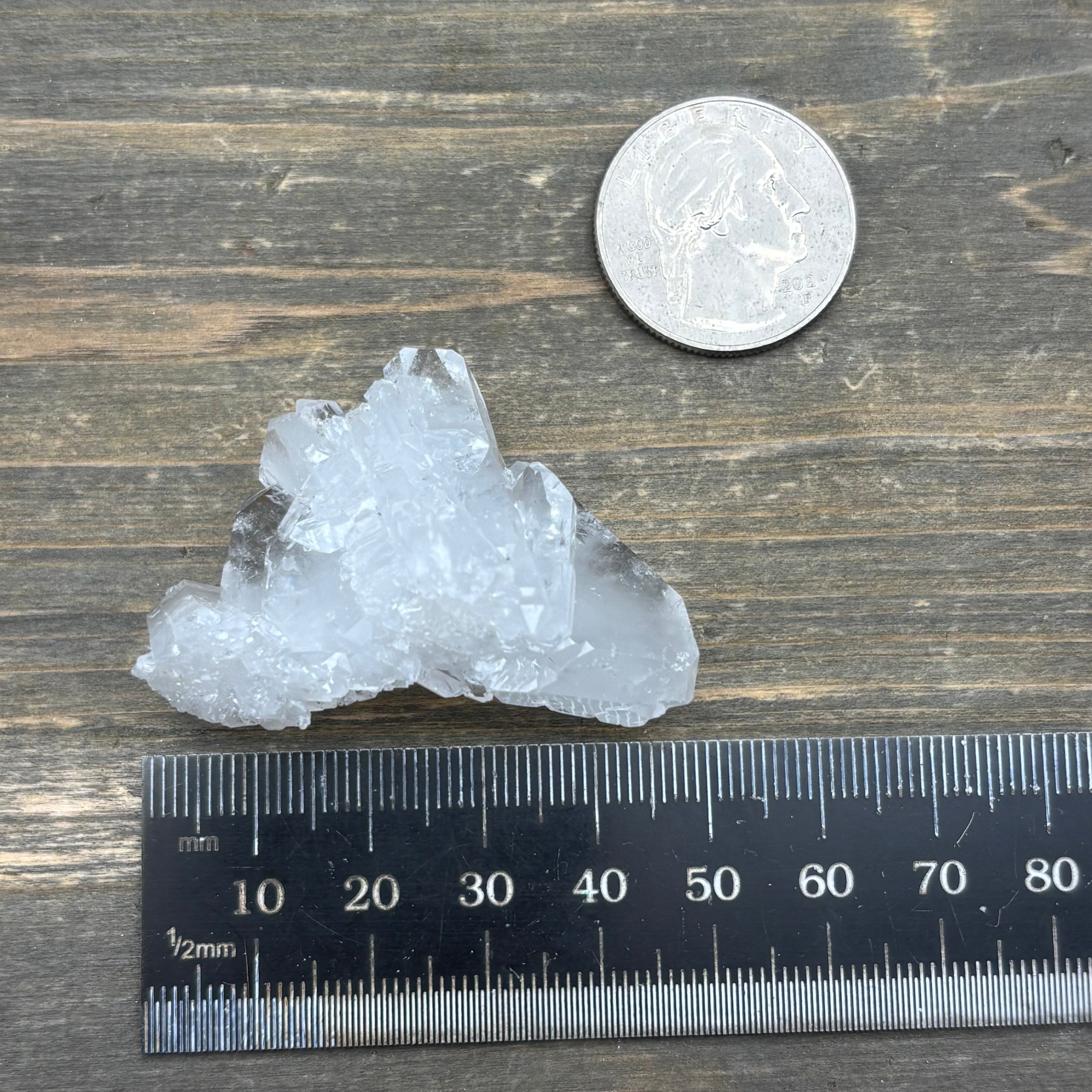 Highly Transparent Faden Quartz - 099