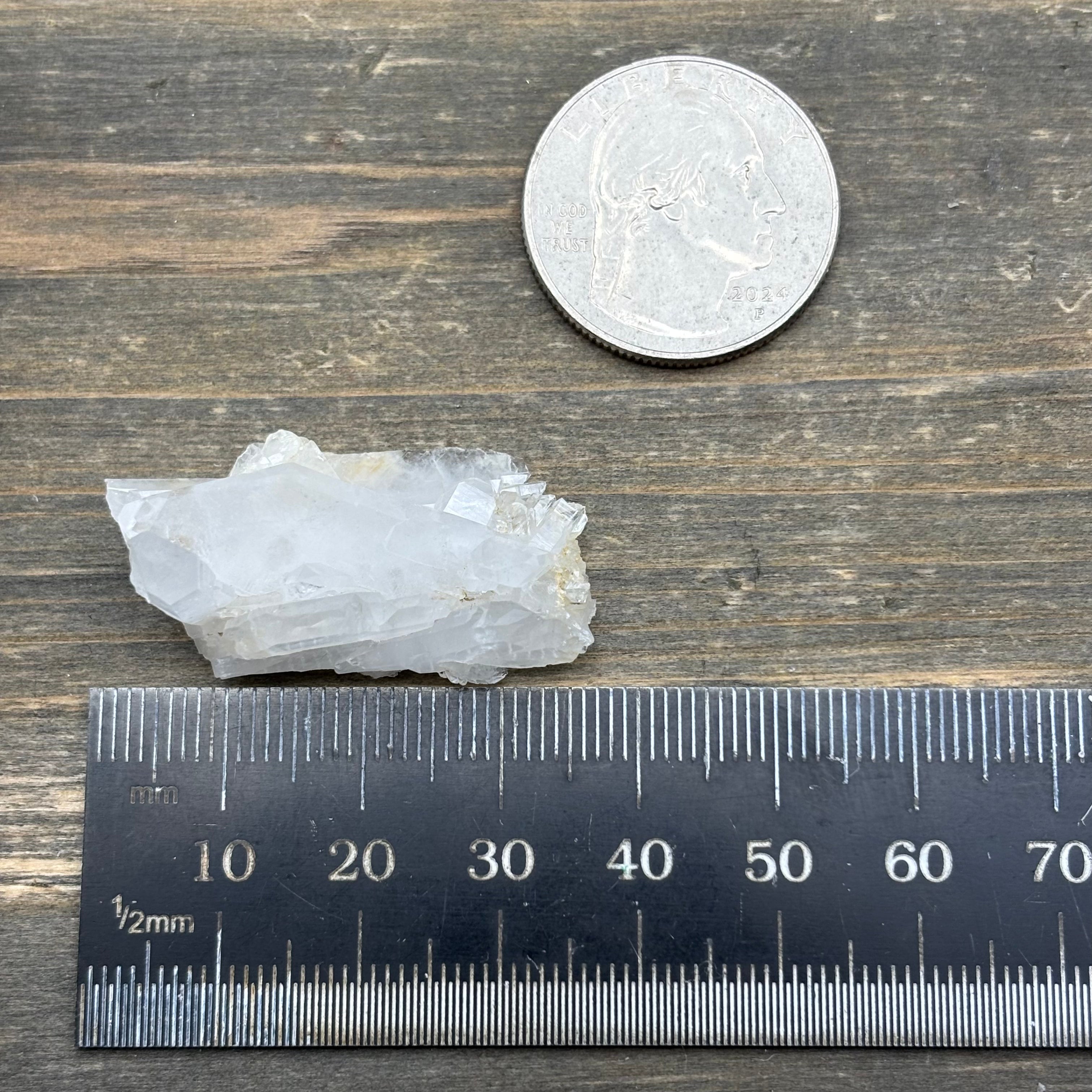 Highly Transparent Faden Quartz - 132