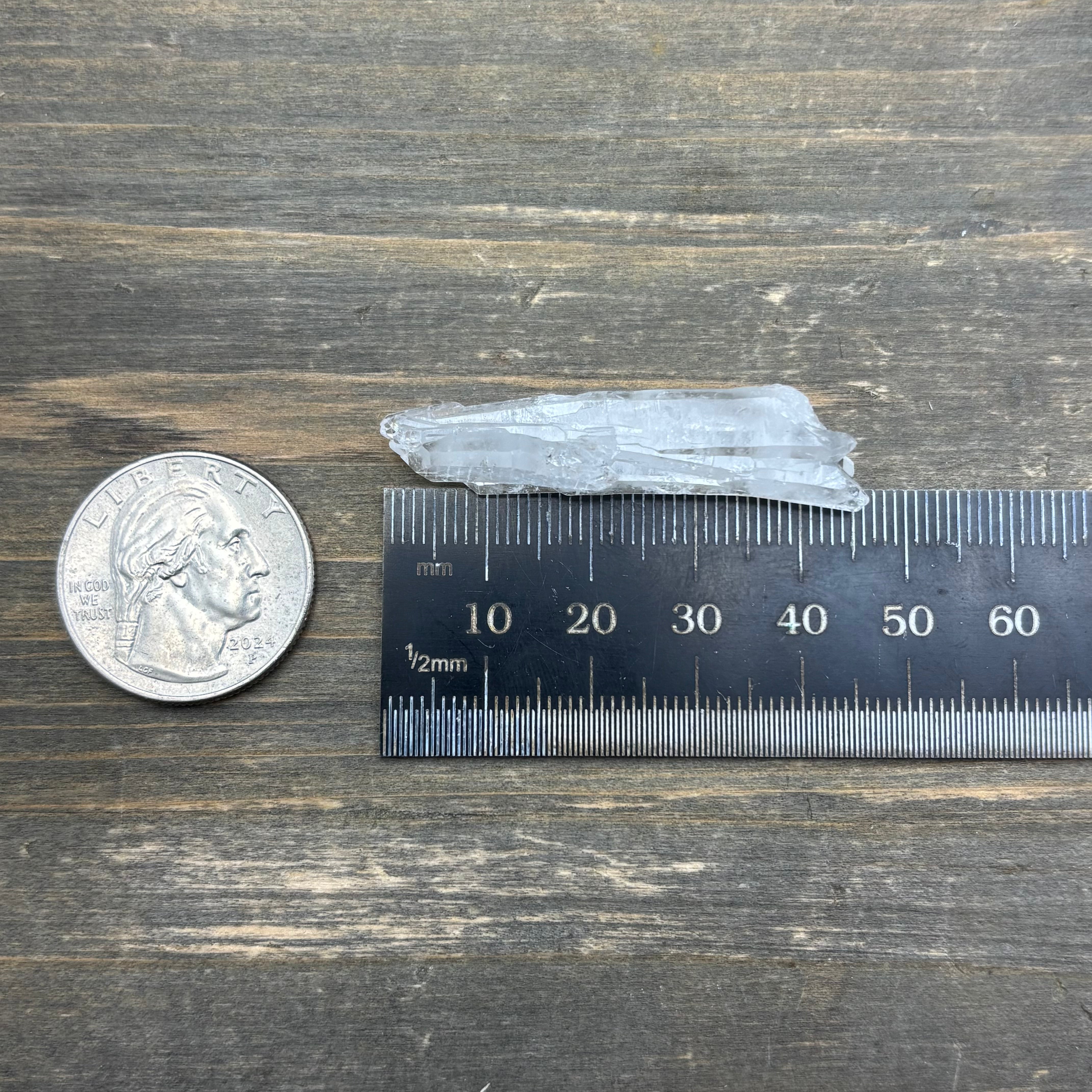 HIghly Transparent Faden Quartz - 151
