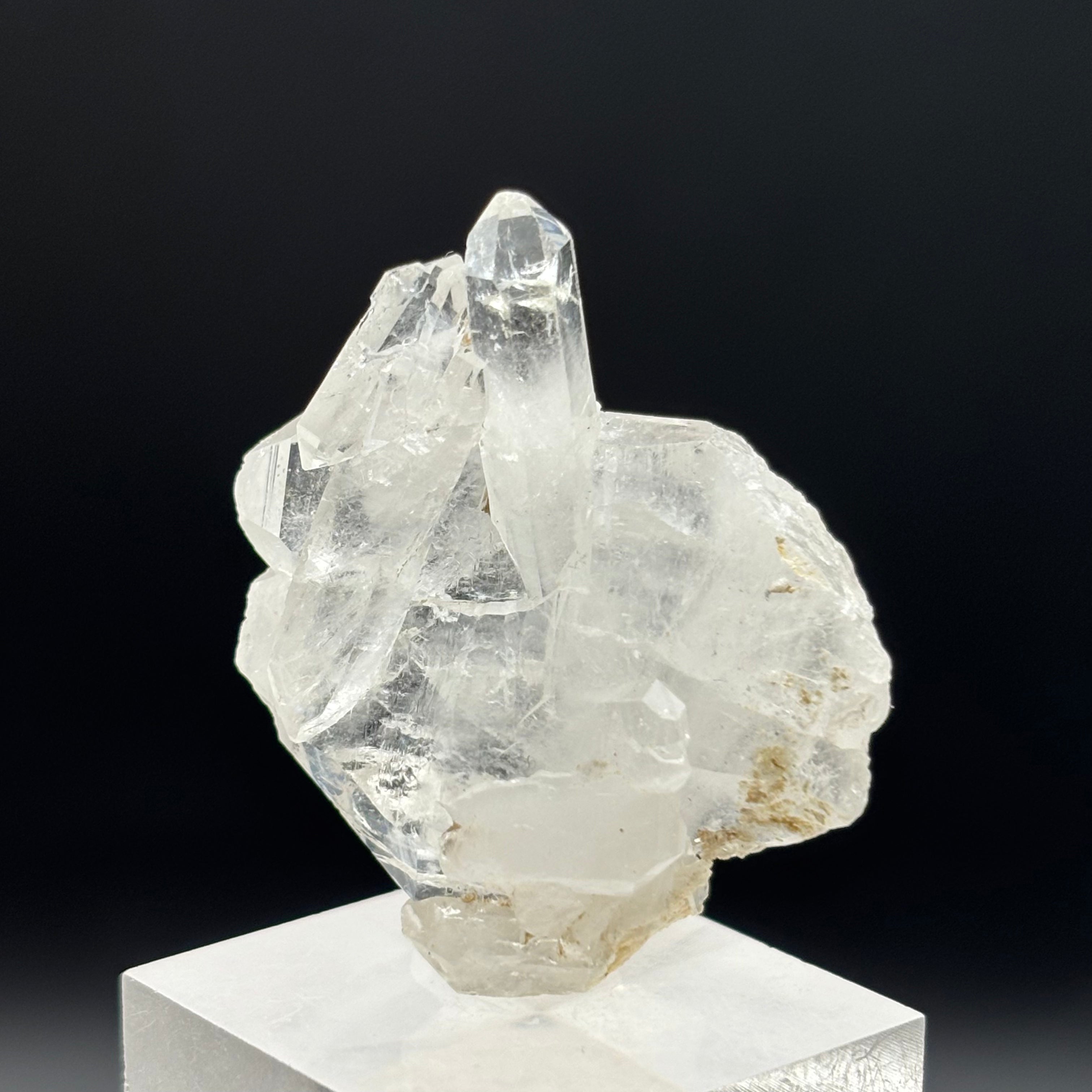 Highly Transparent Faden Quartz - 161