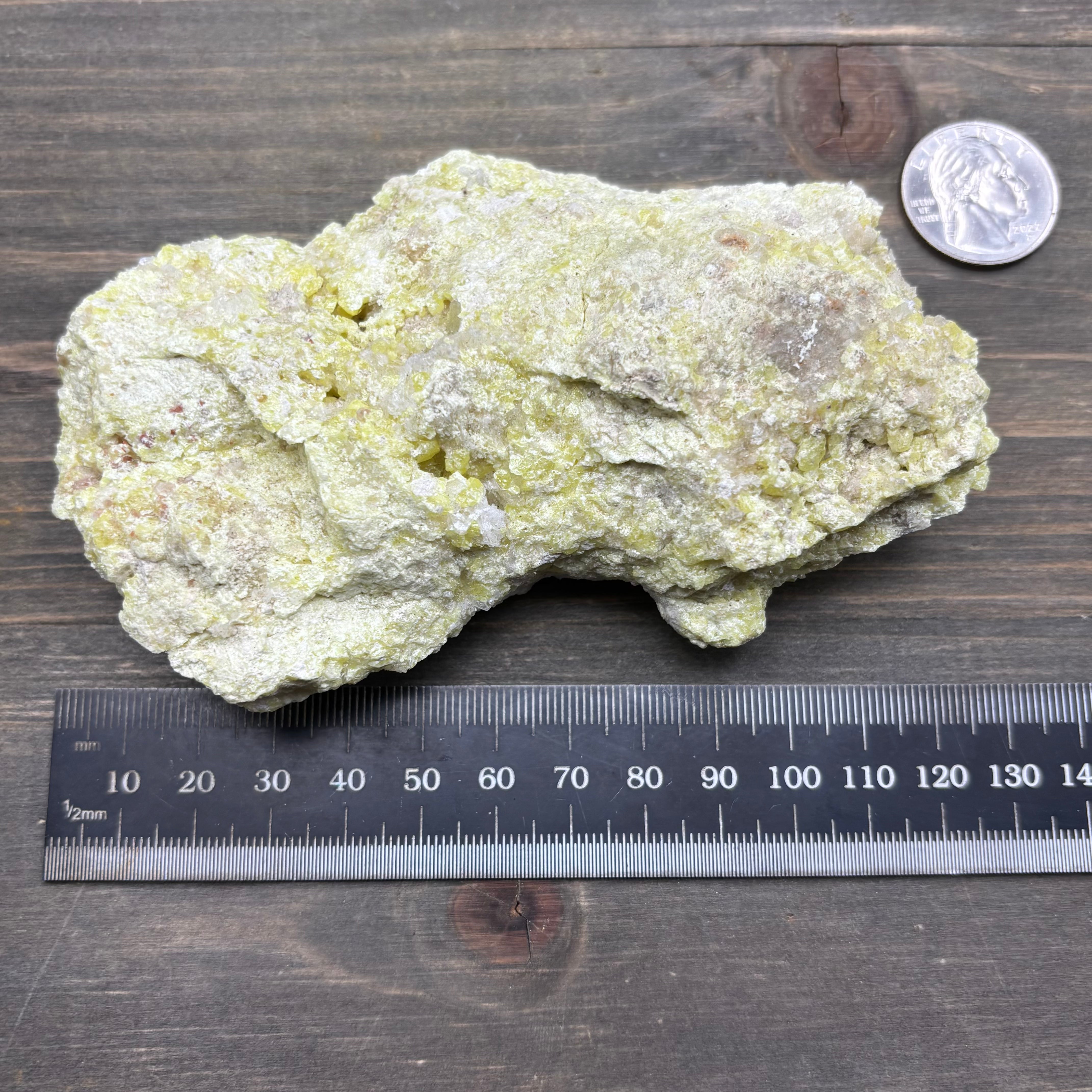 Sulfur on Quartz - 065