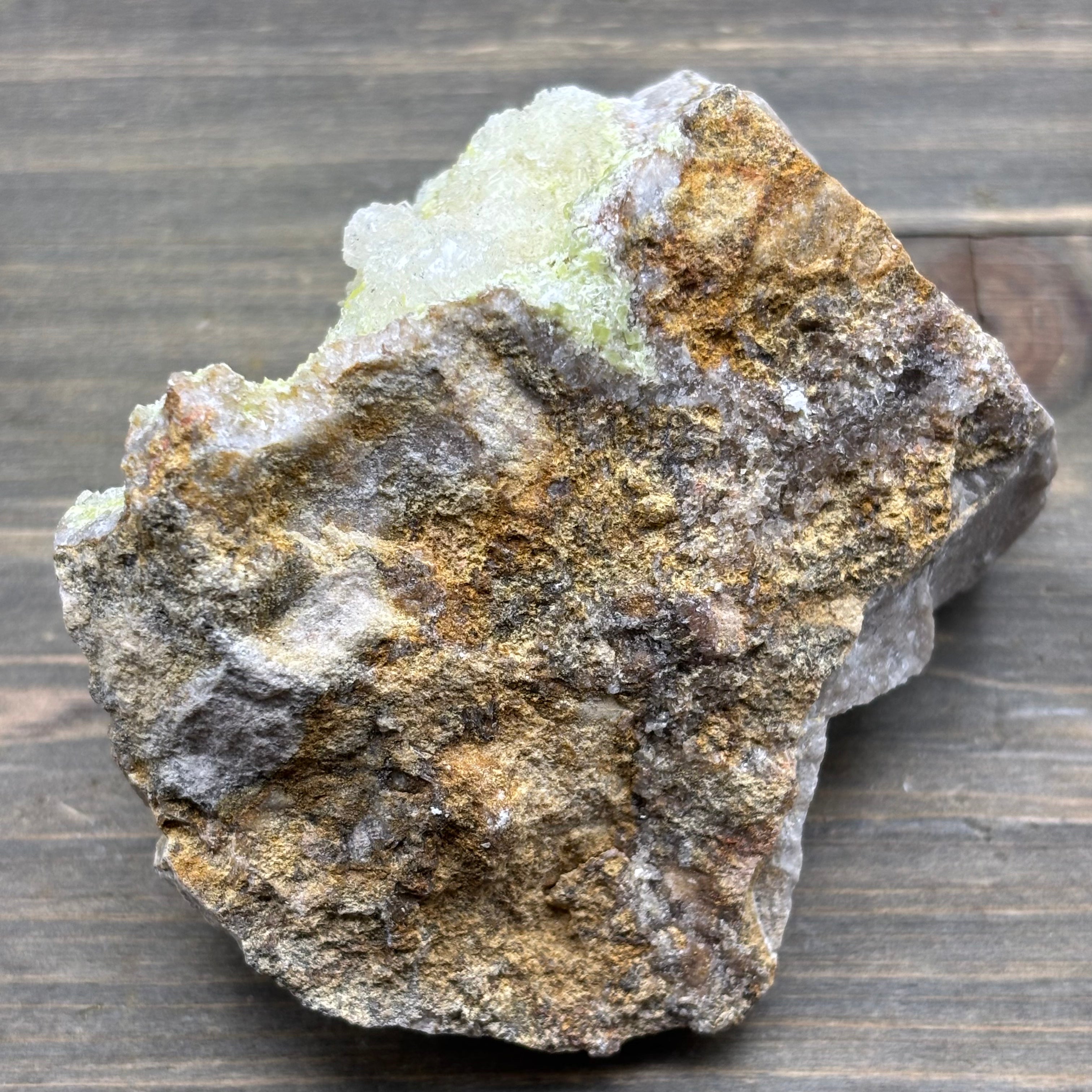 Sulfur on Quartz - 067