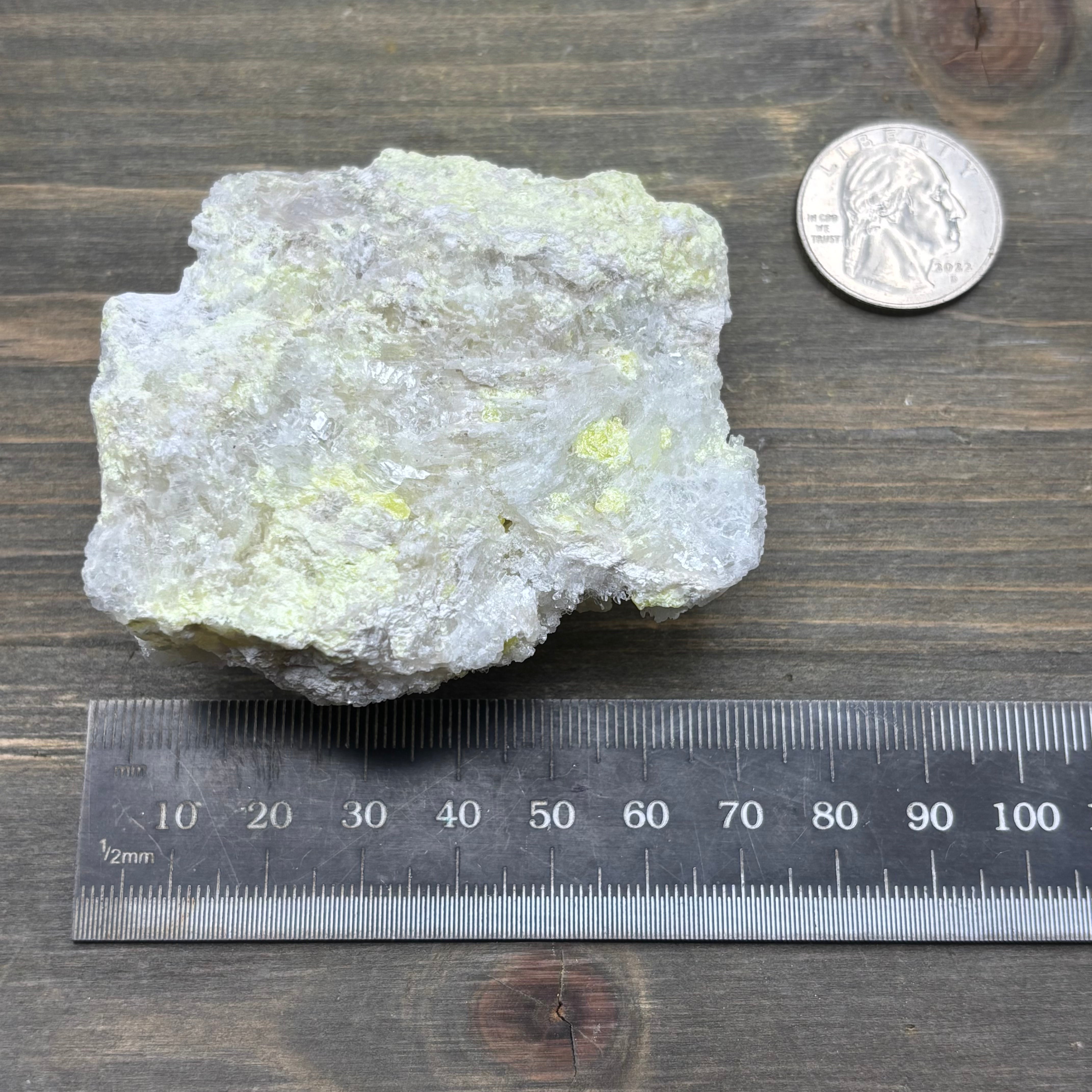 Sulfur on Quartz - 070
