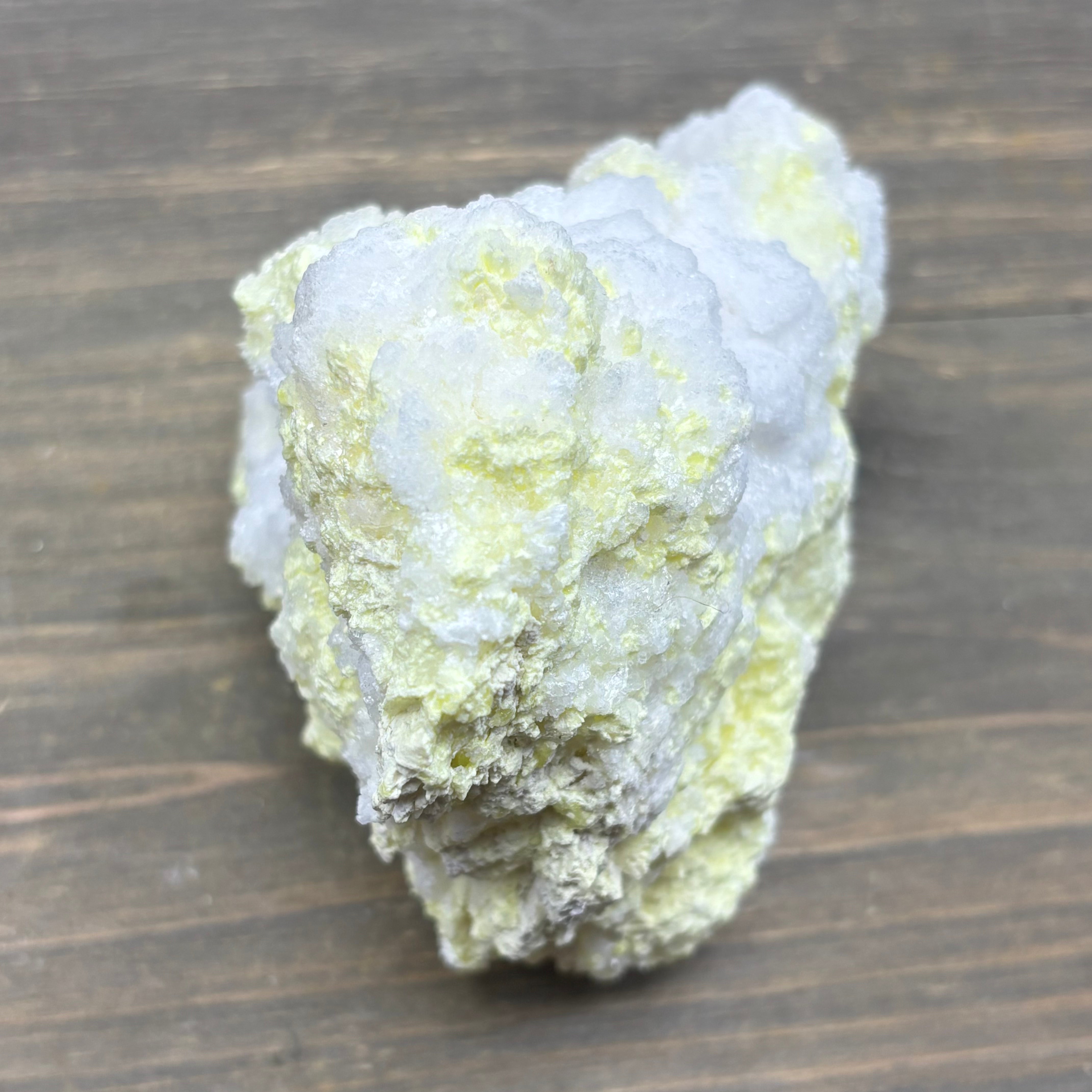 Sulfur on Quartz - 071