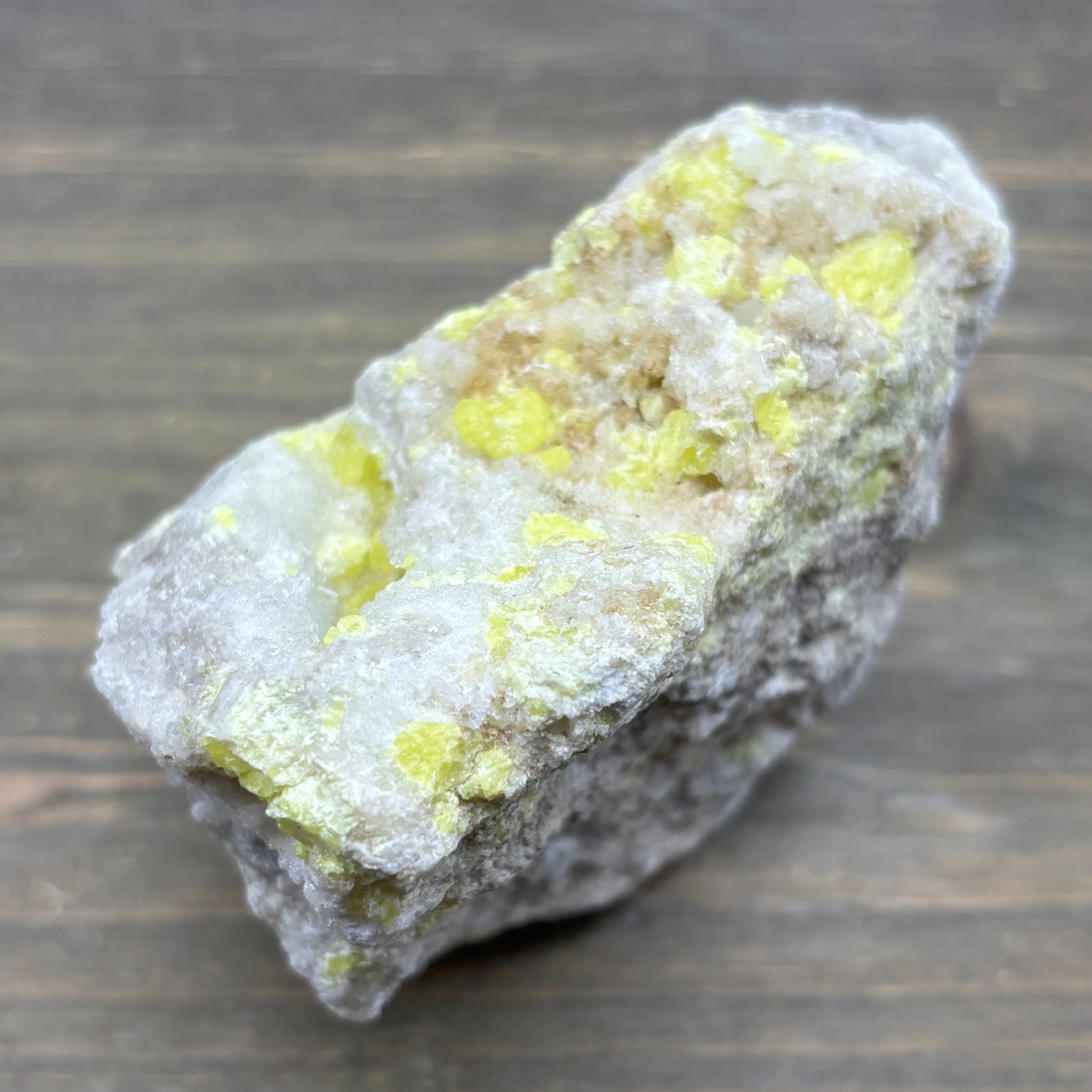 Sulfur on Quartz - 072