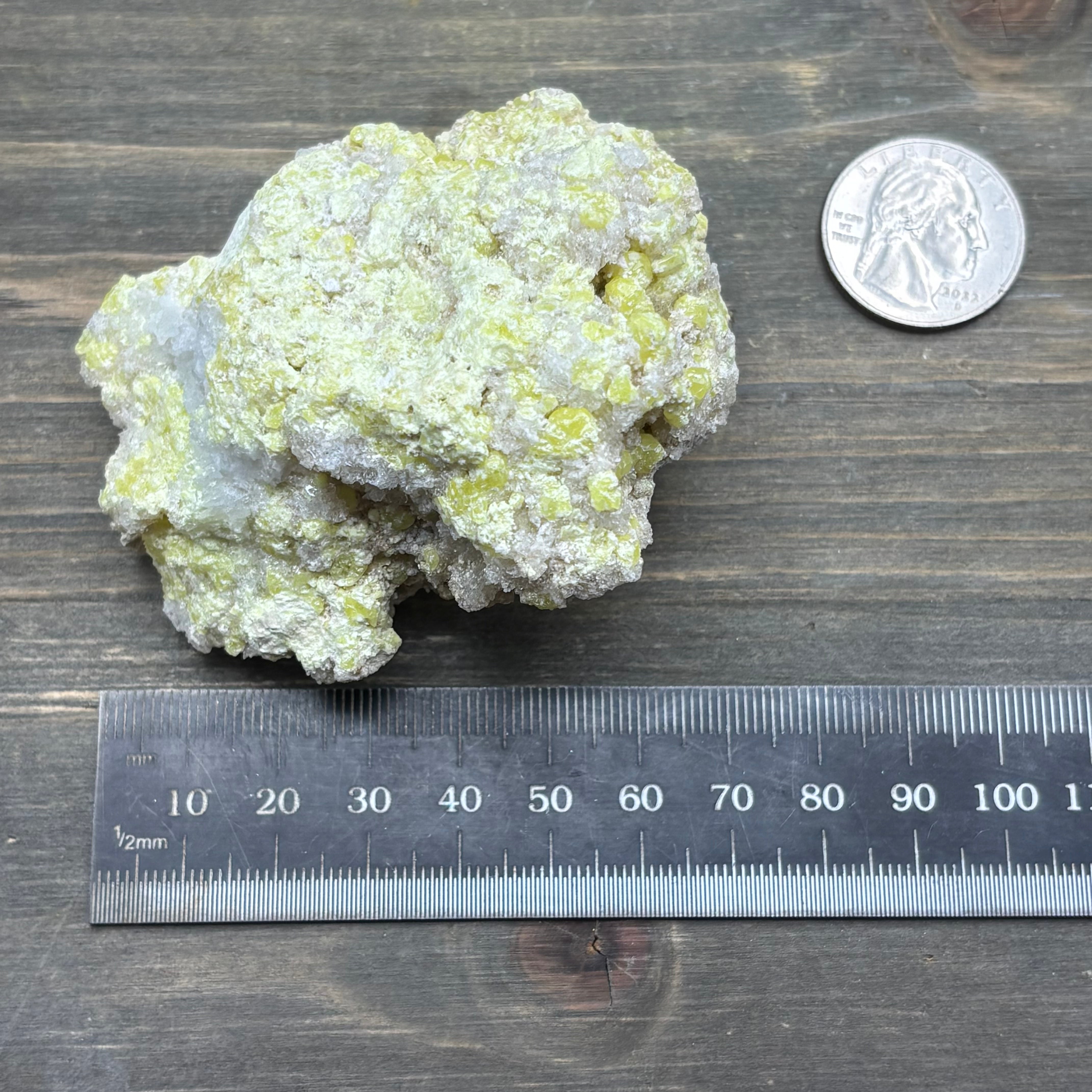 Sulfur on Quartz - 076