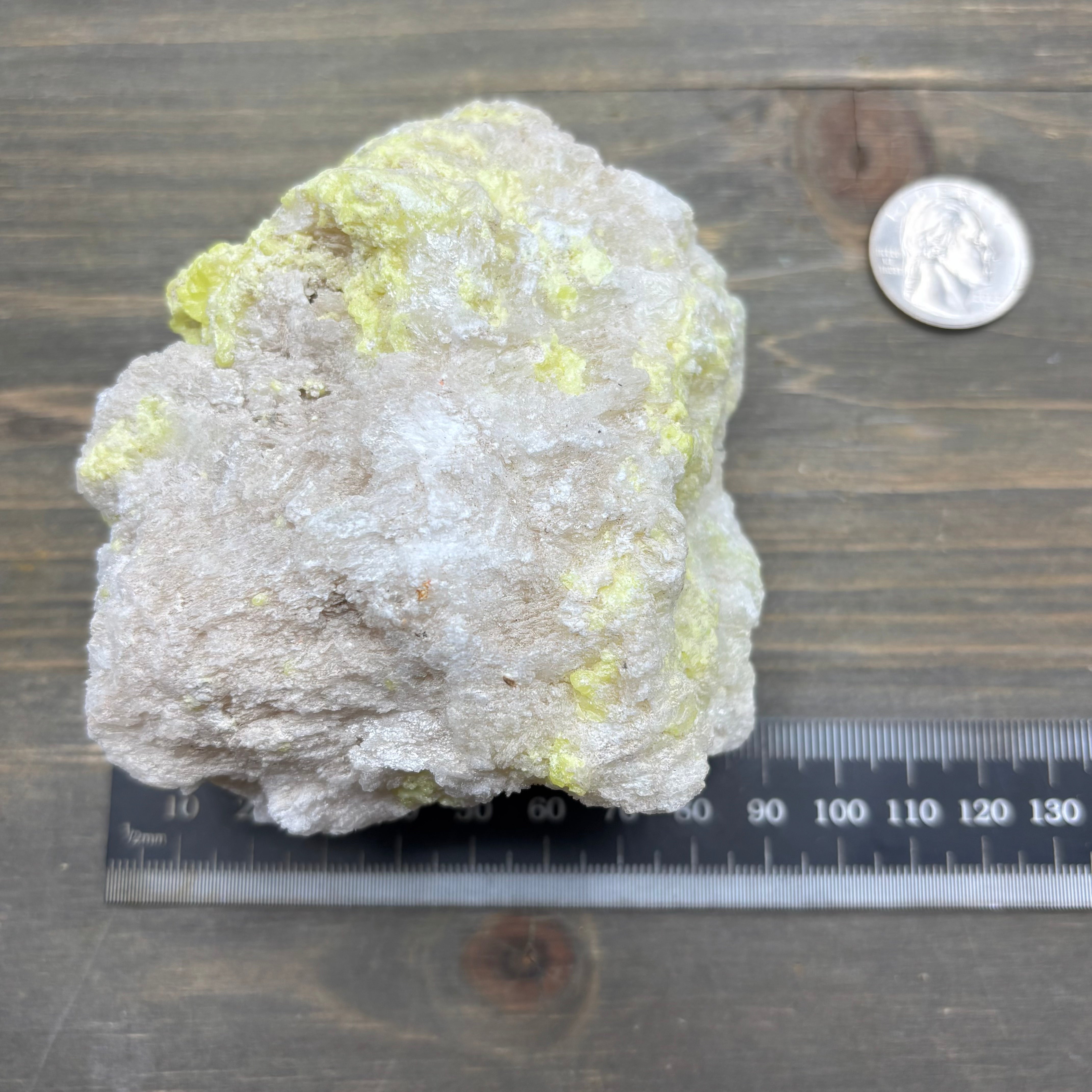 Sulfur on Quartz - 079