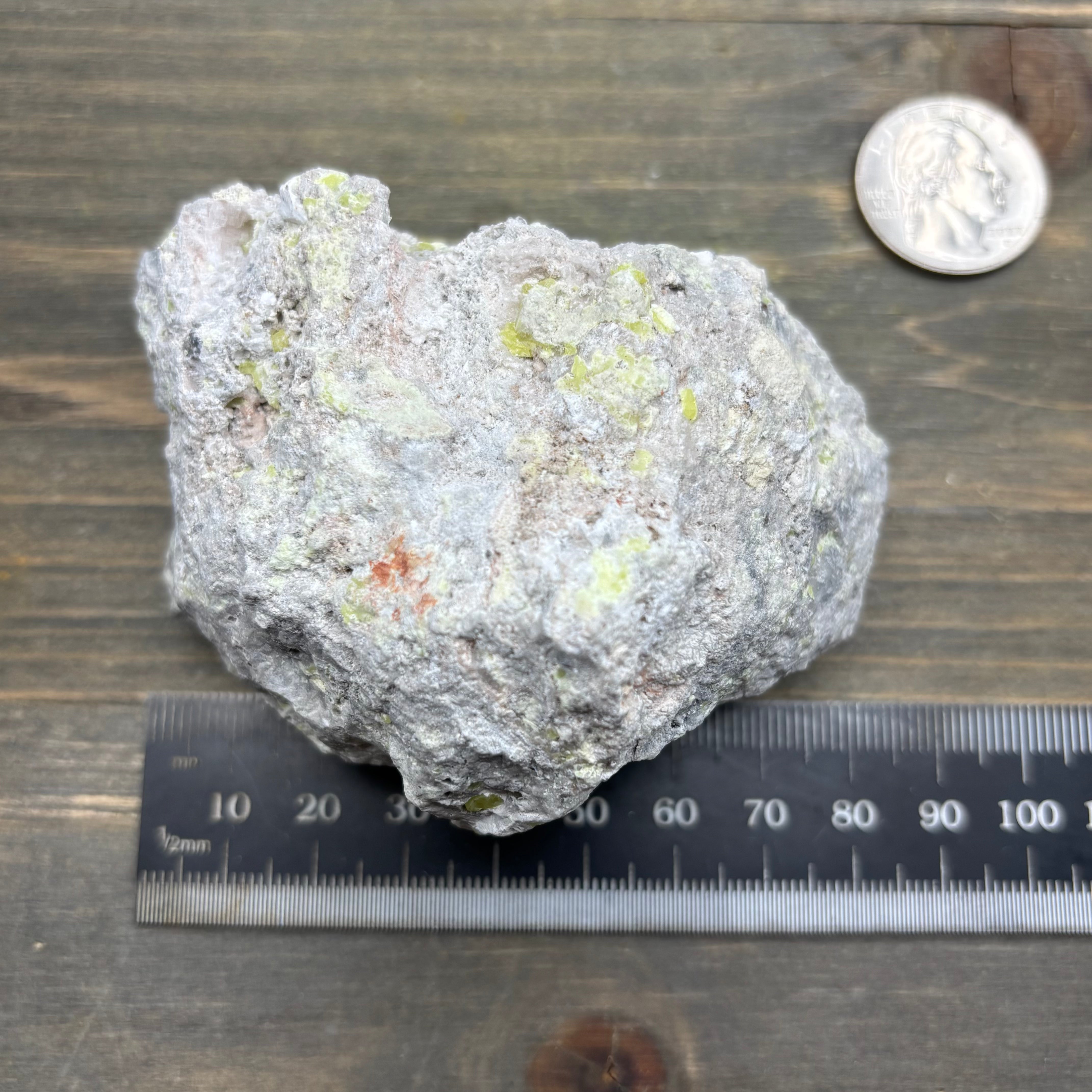 Sulfur on Quartz - 083