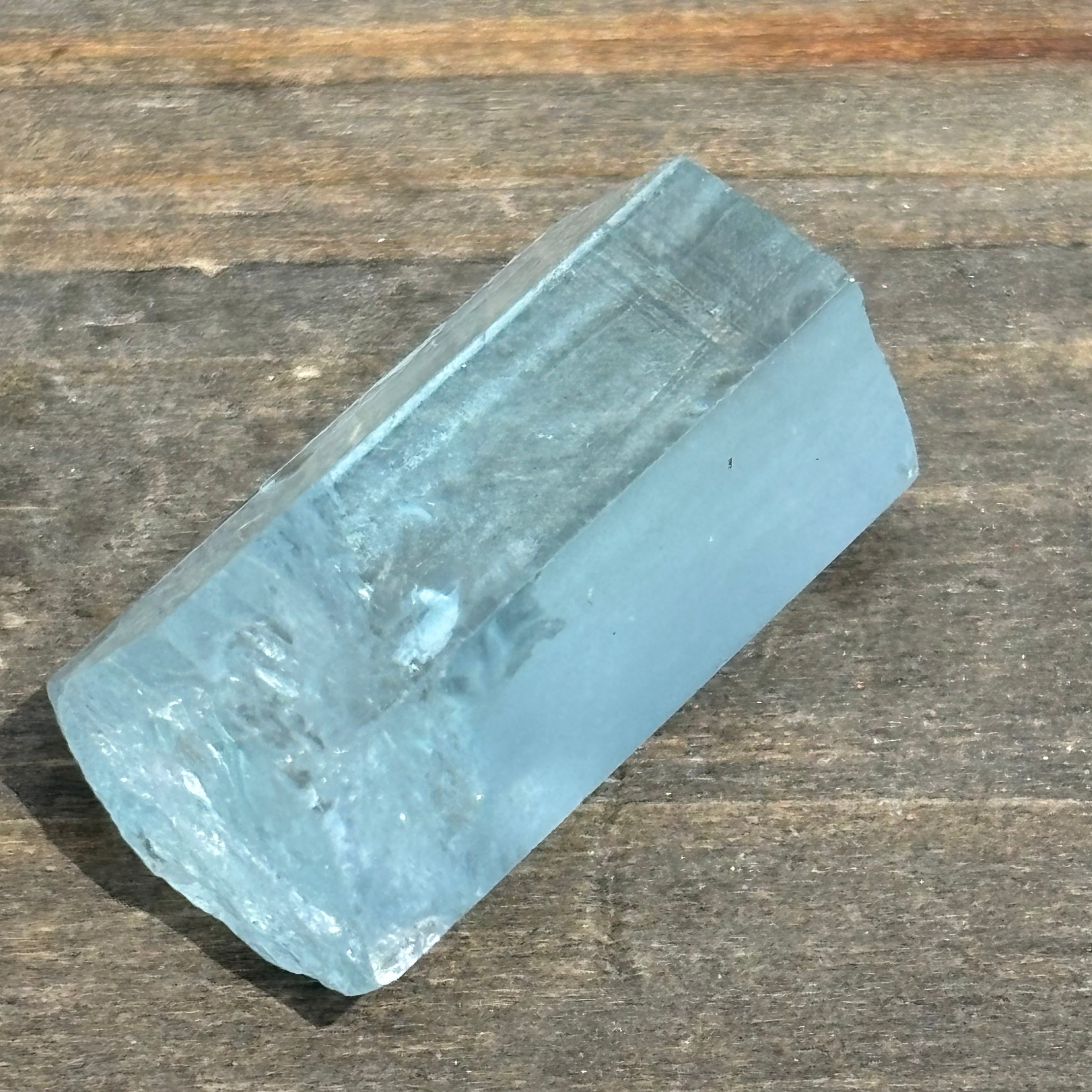 Aquamarine Gem Crystal - 047