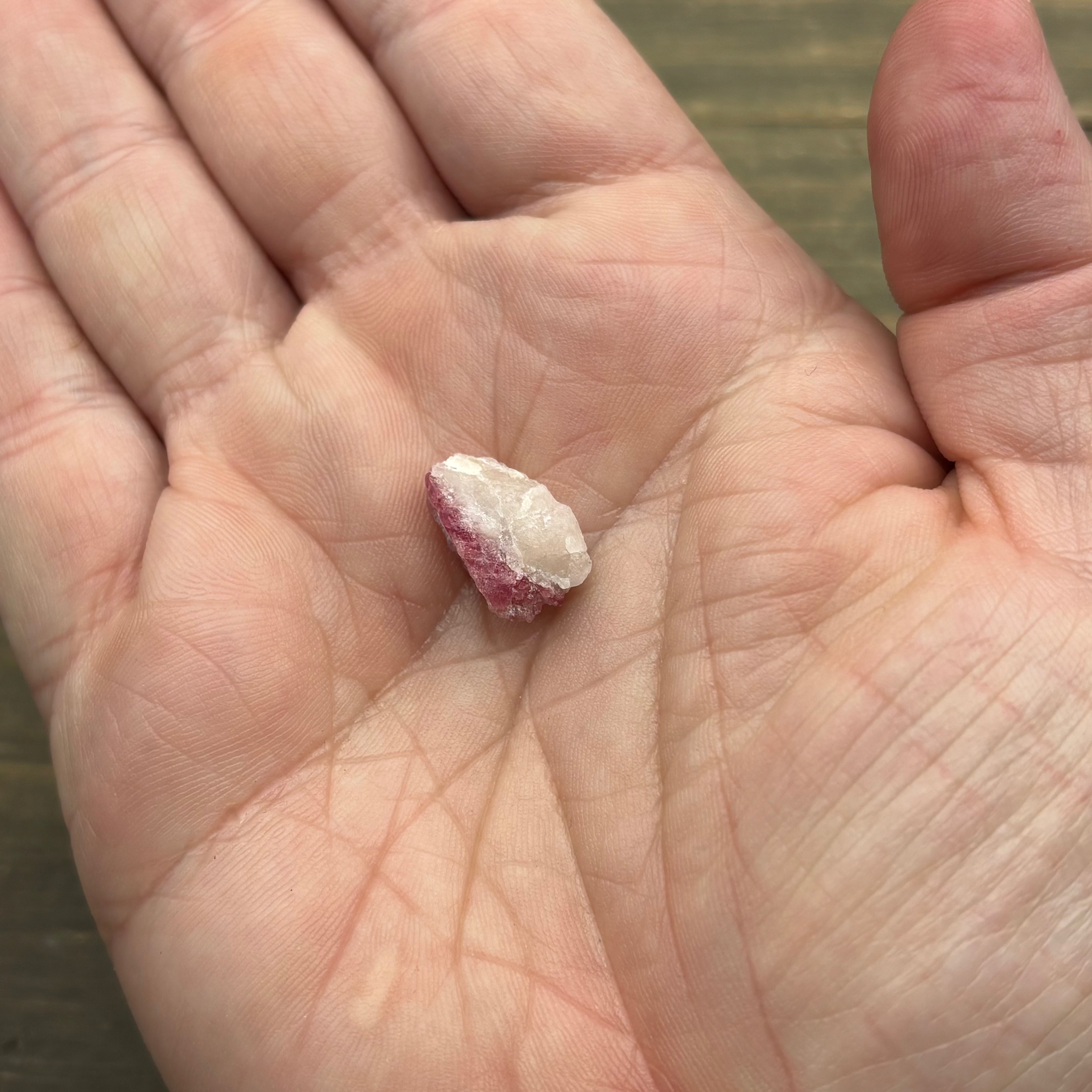 Raspberry Beryl (Pezzottaite) - 187