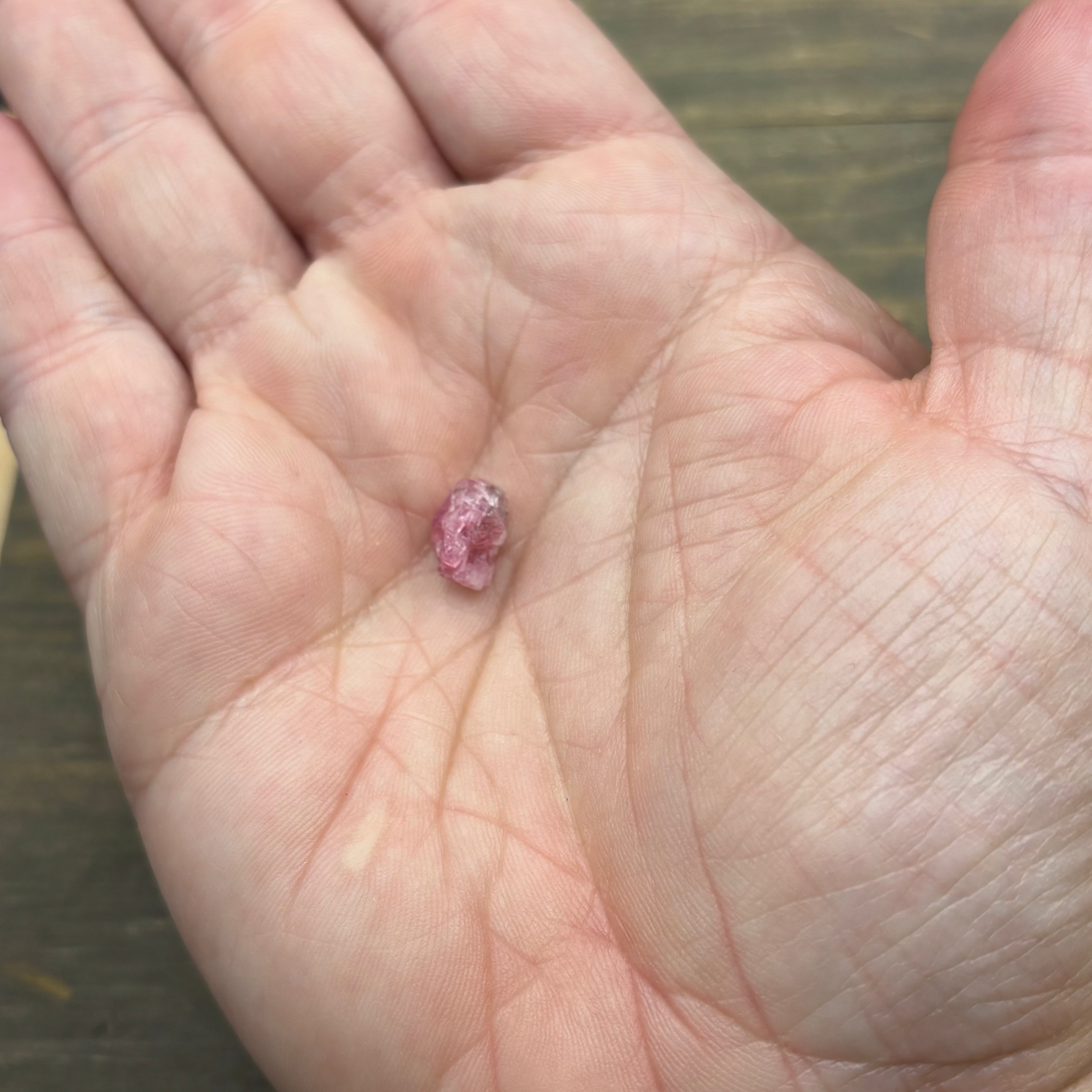 Raspberry Beryl (Pezzottaite) - 190