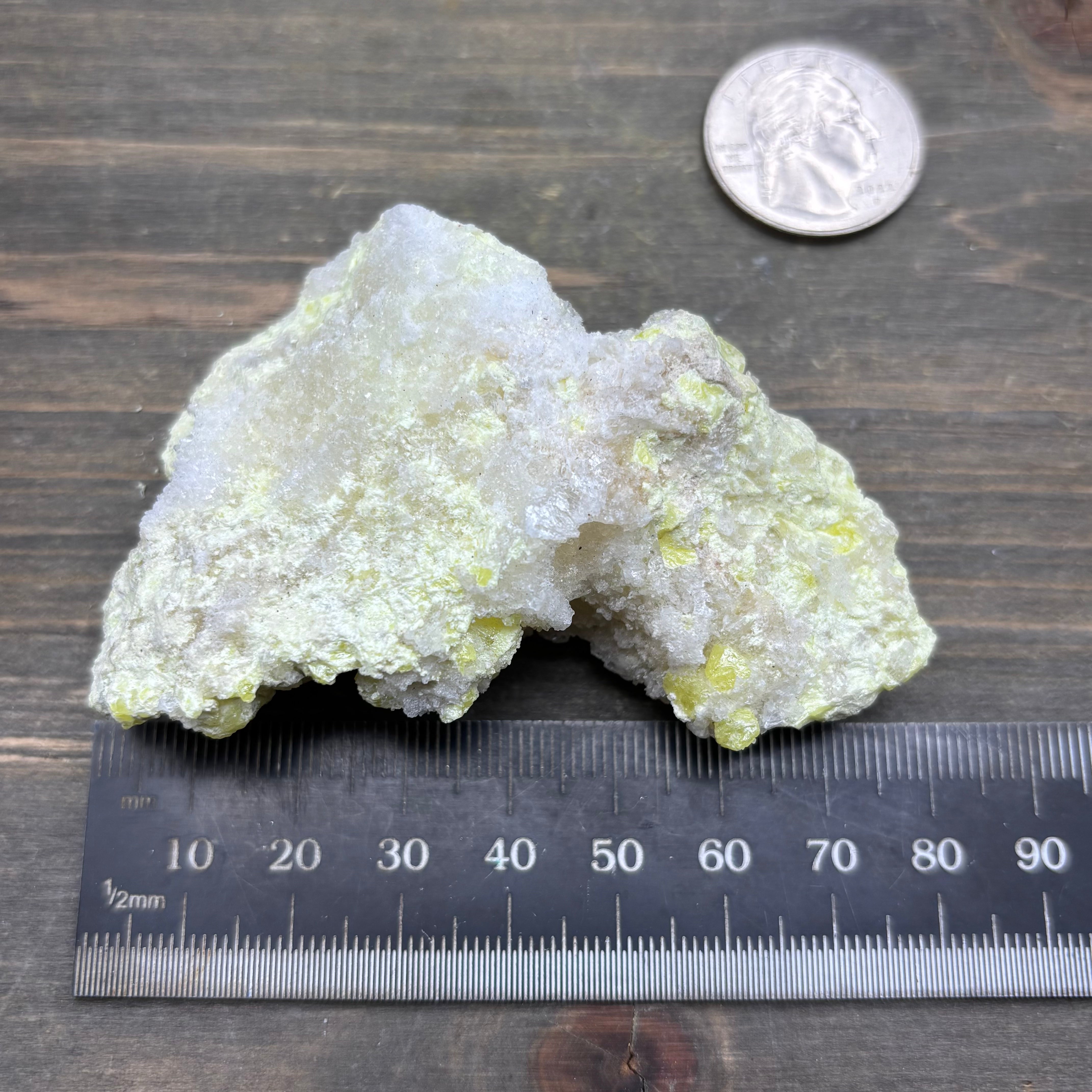 Sulfur on Quartz - 116